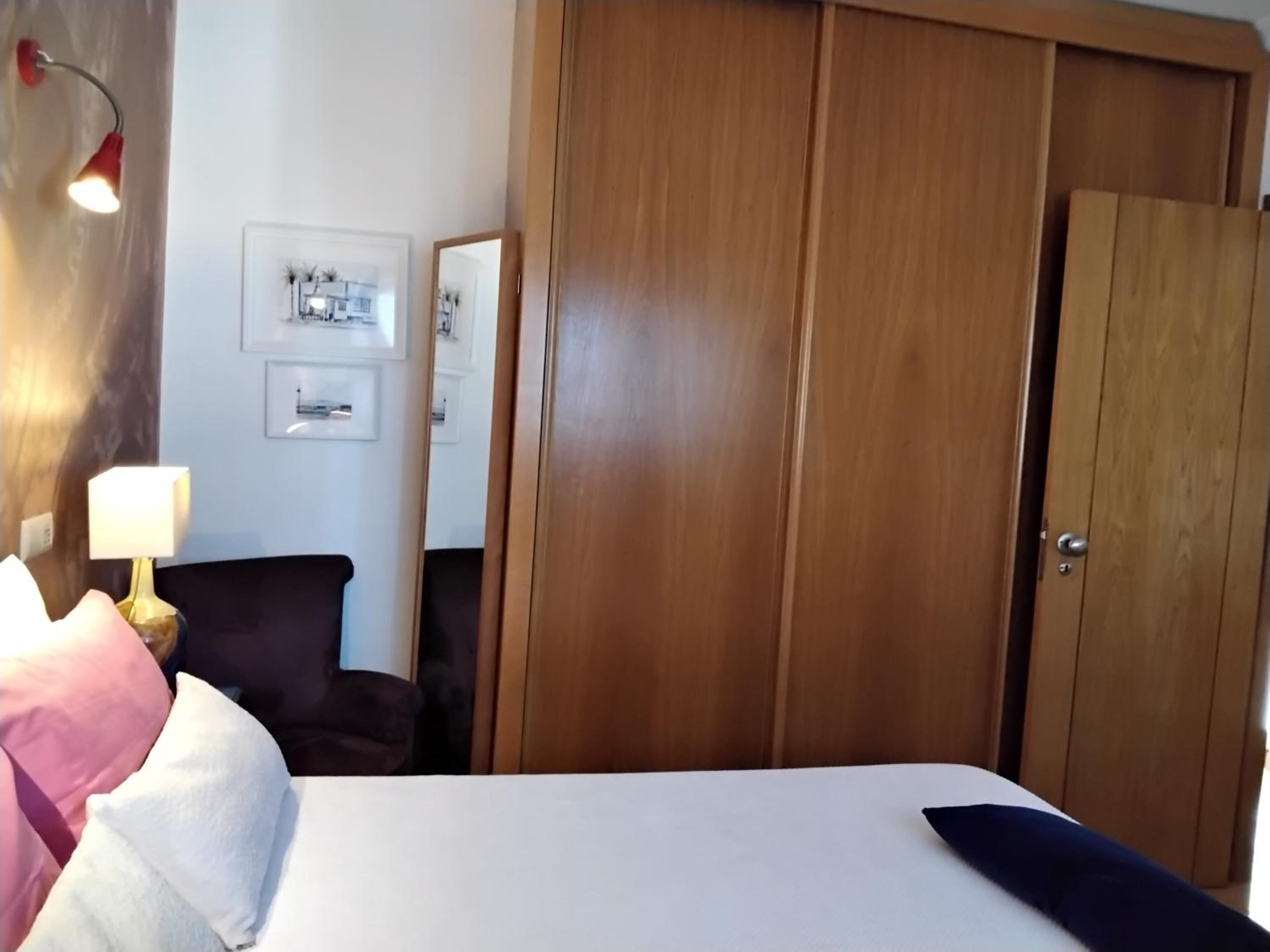 One-Bedroom Suite photo 3