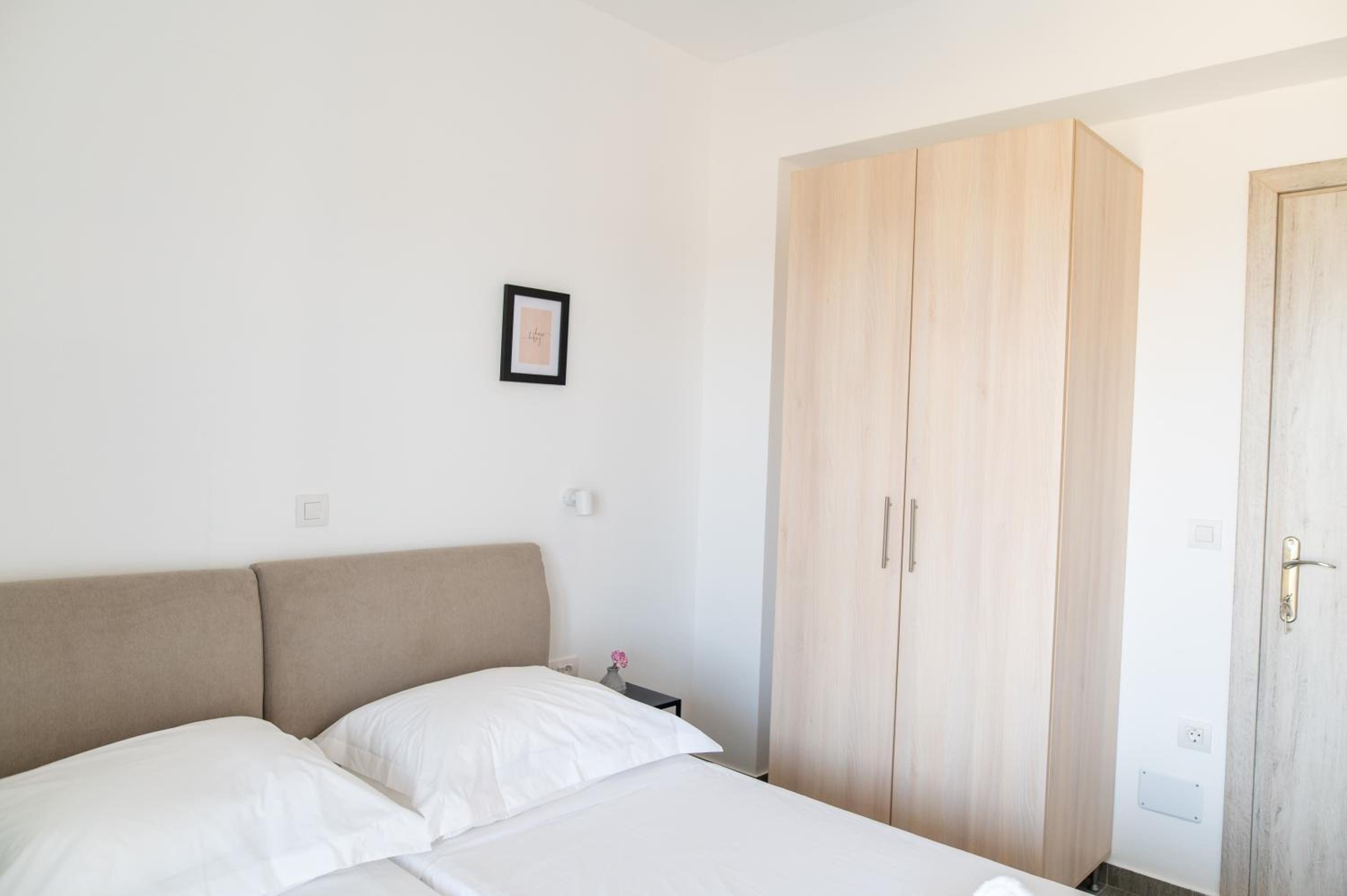 Three-Bedroom Villa photo 1
