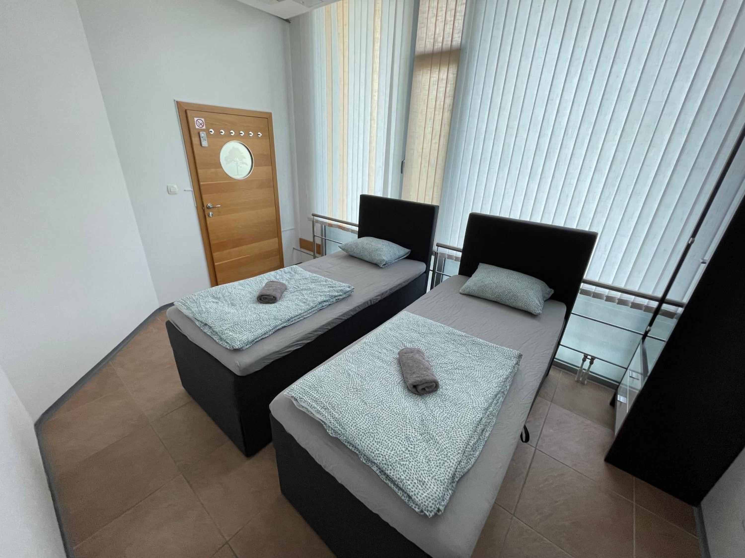 Standard Double or Twin Room photo 1