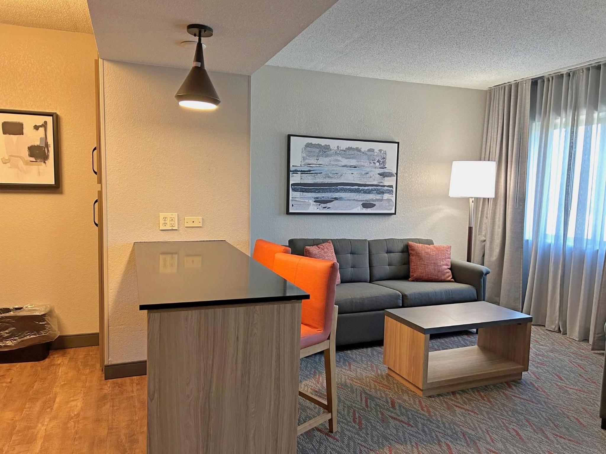 King Studio Suite - Photo 7