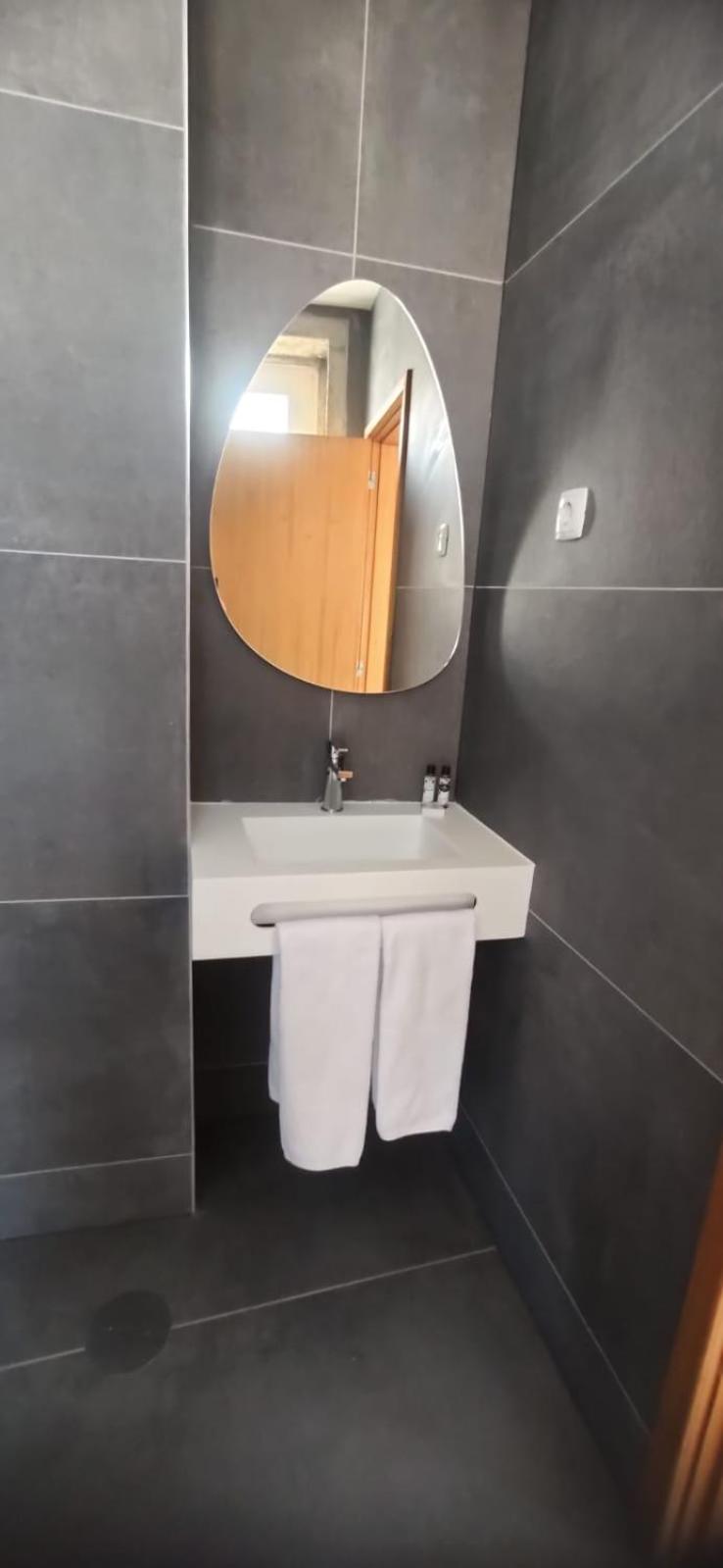 Double Room with Terrace - Photo 12