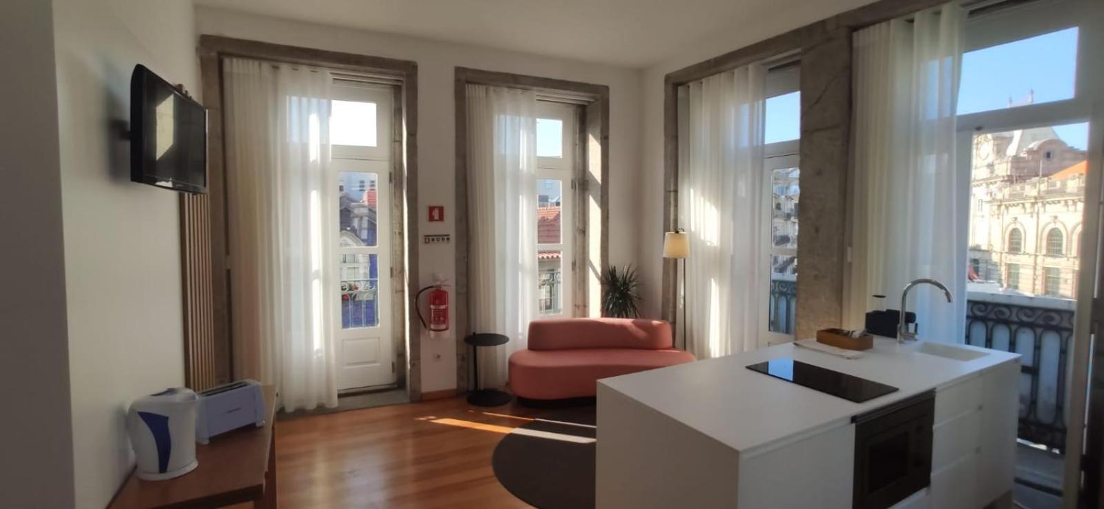 Double Room with Terrace - Photo 3