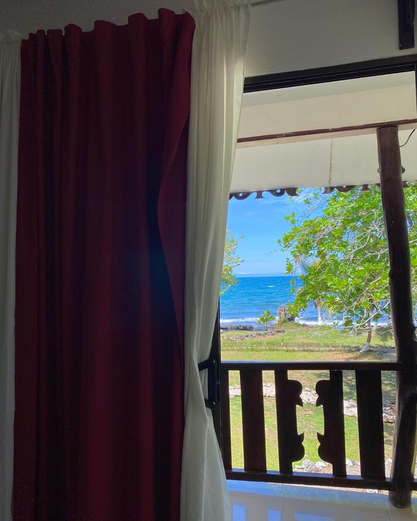 Deluxe Double Room with Balcony and Sea View photo 2