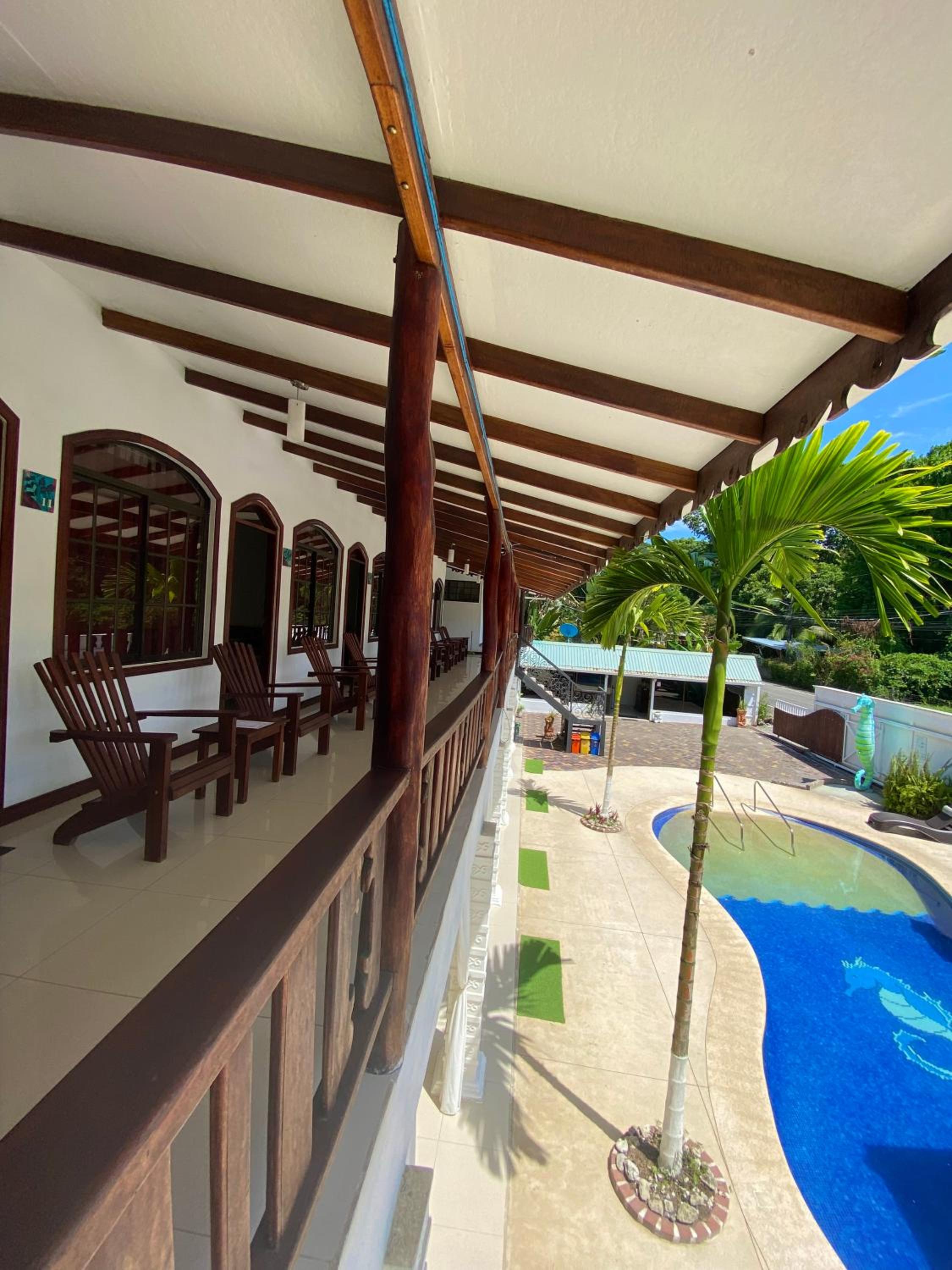 Quadruple Room with Balcony photo 2