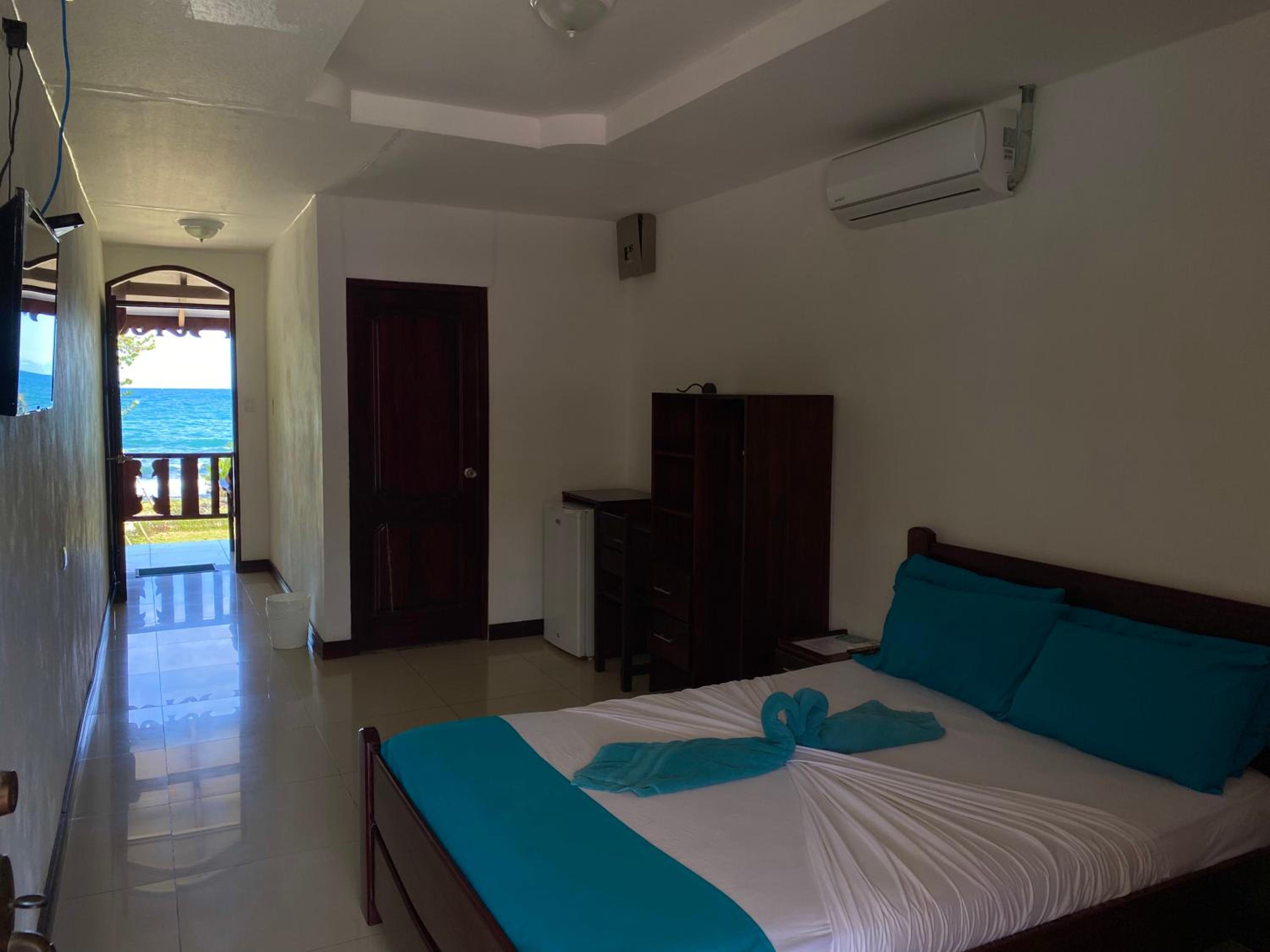 Double Room with Sea View photo 1