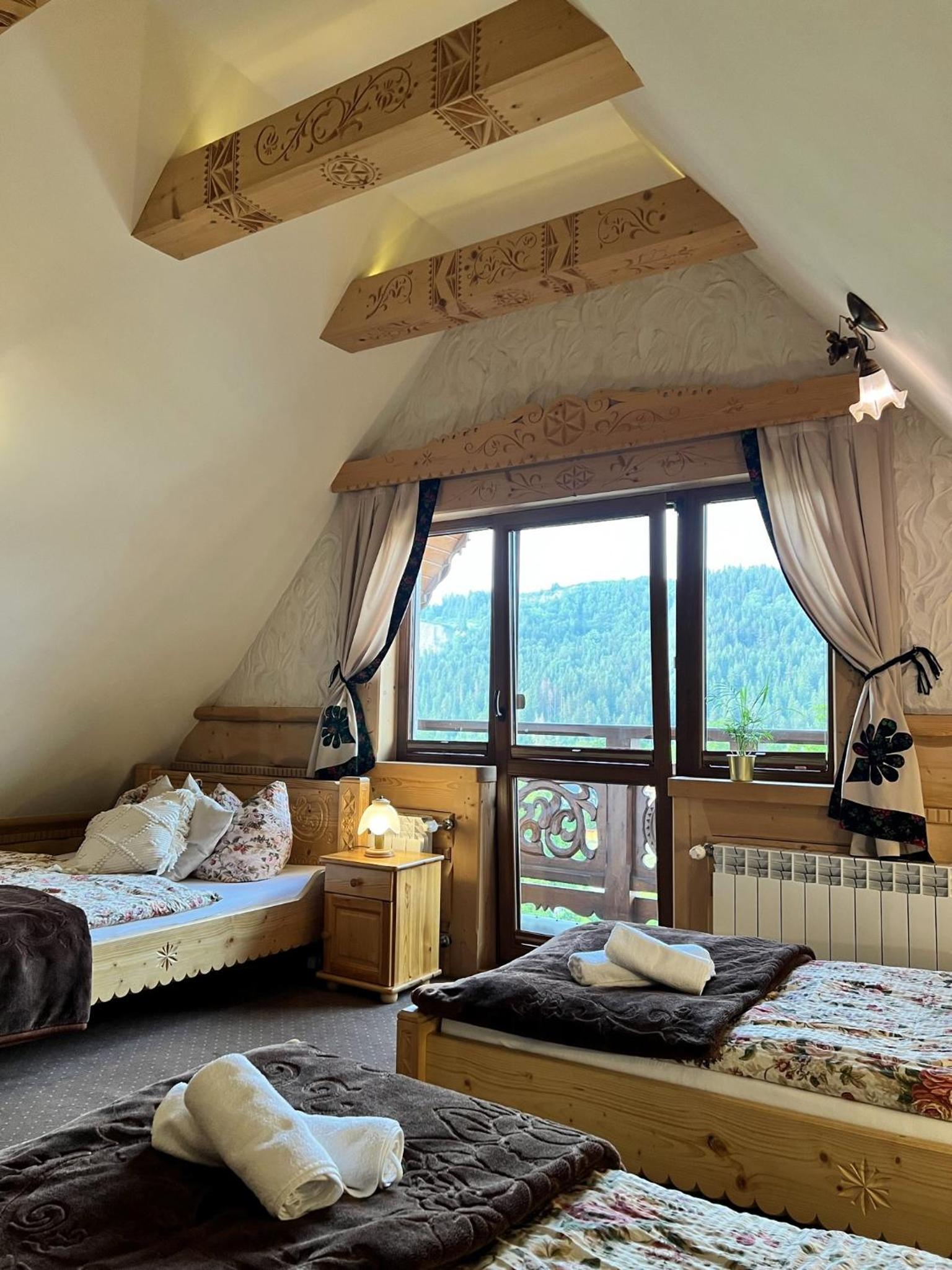 Deluxe Quadruple Room - Photo 5