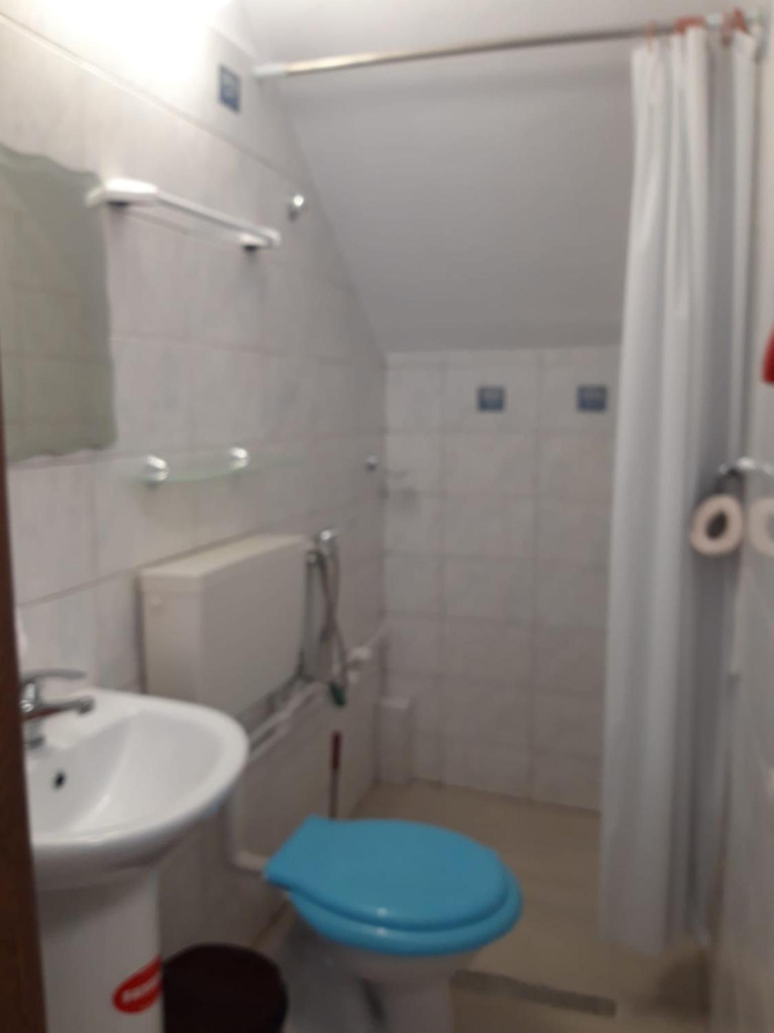 Three-Bedroom Apartment - Photo 11
