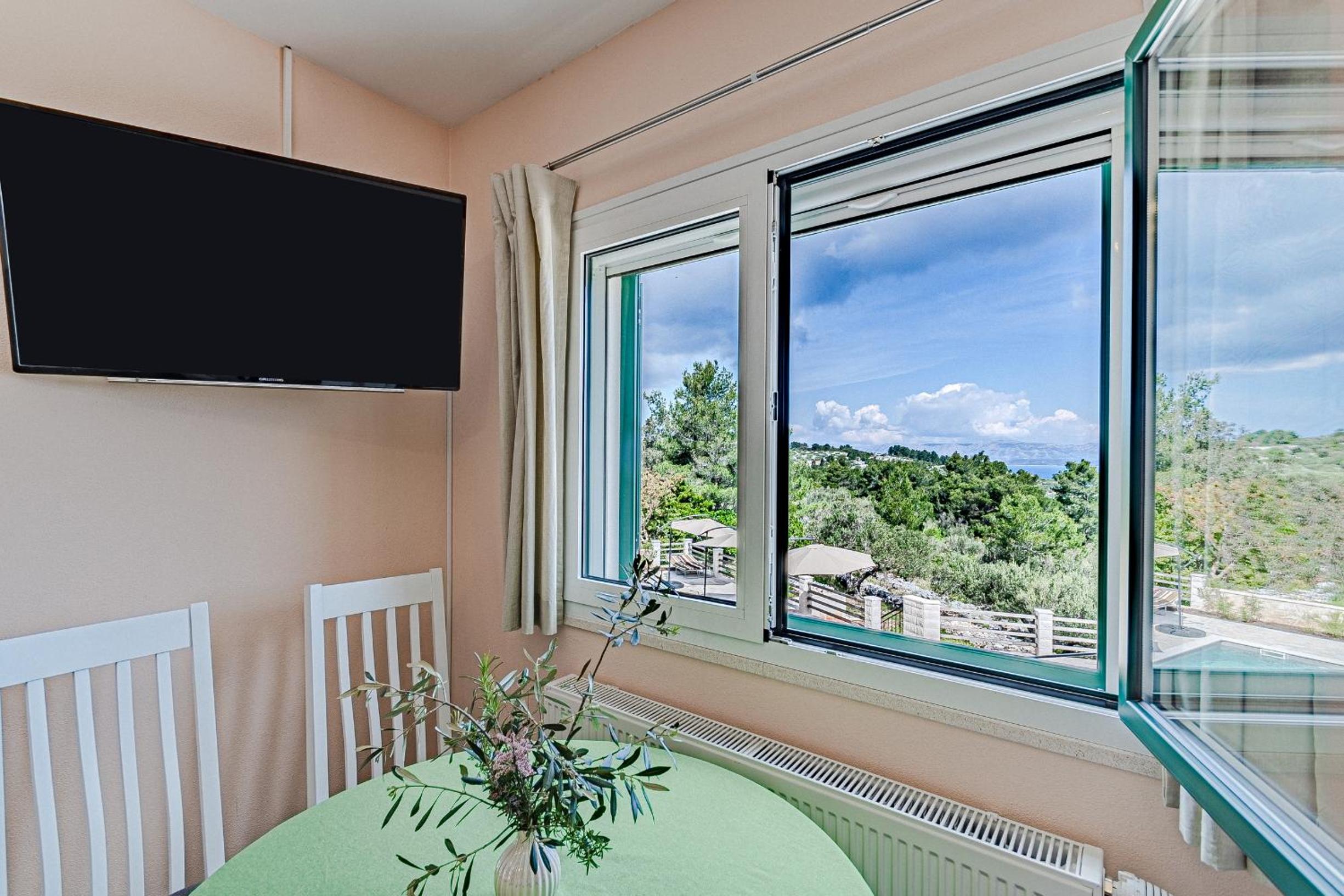 Two-Bedroom Apartment photo 2