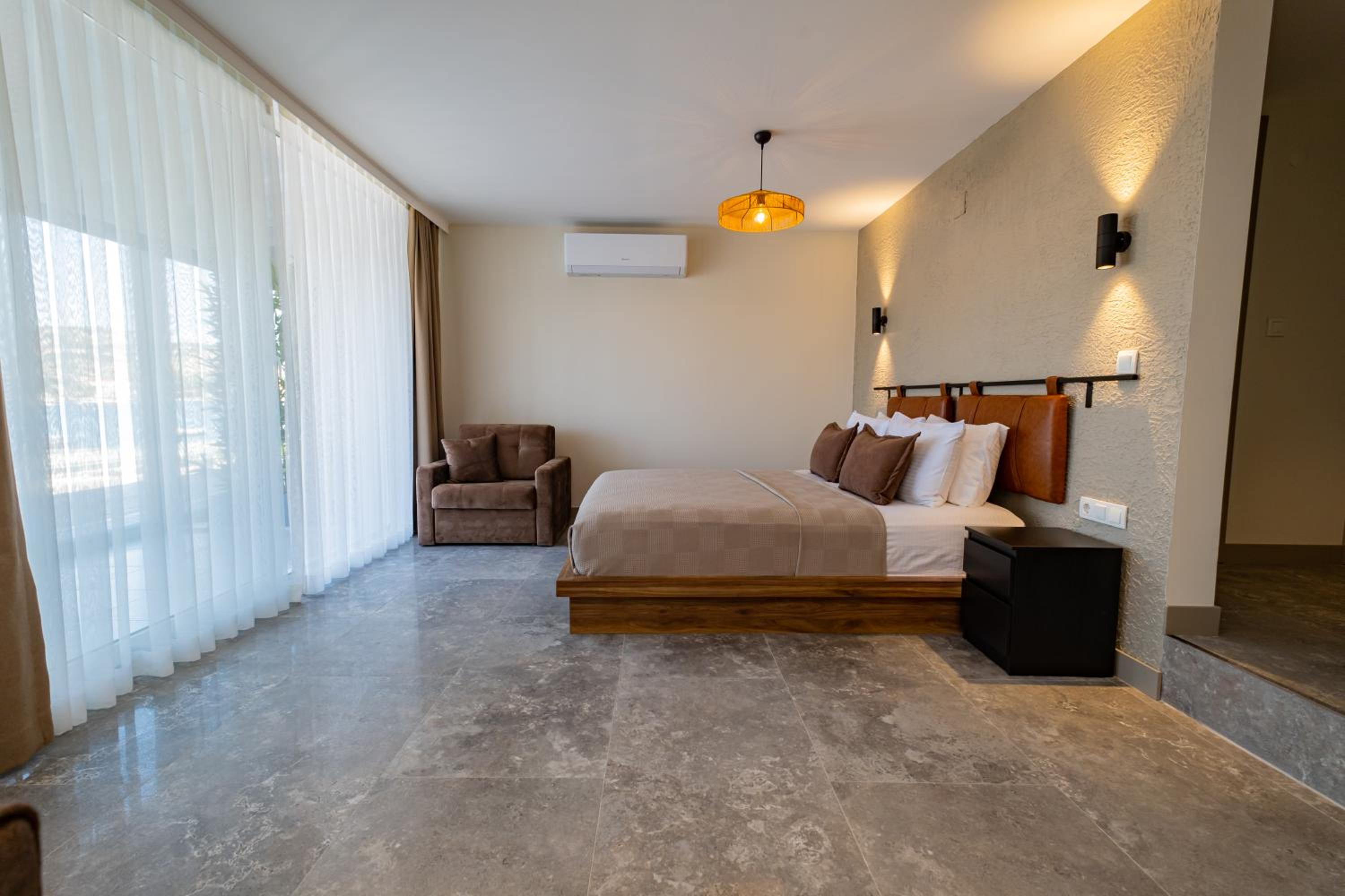 Suite with Terrace photo 1