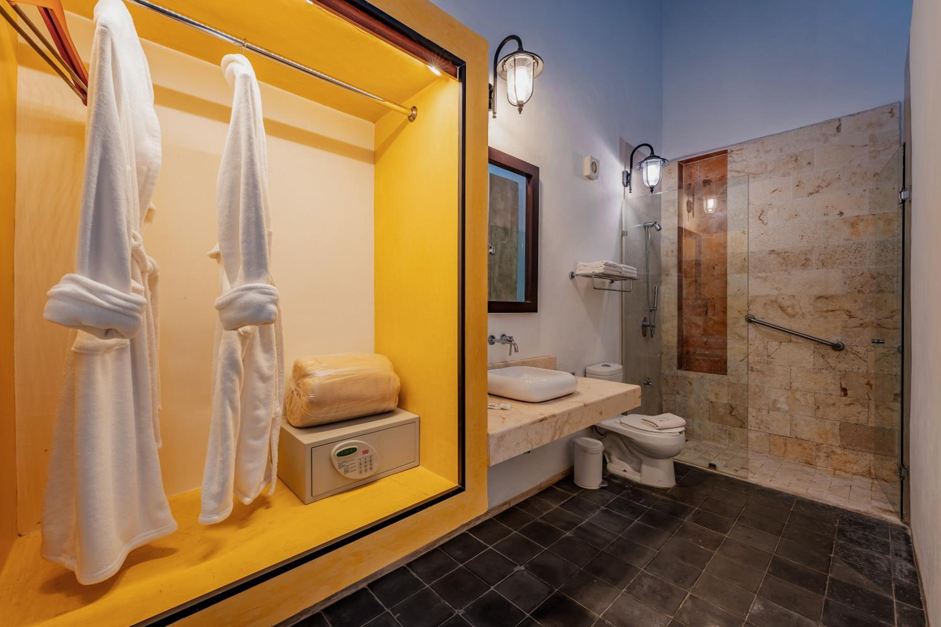 Junior Suite with Private Pool photo 3