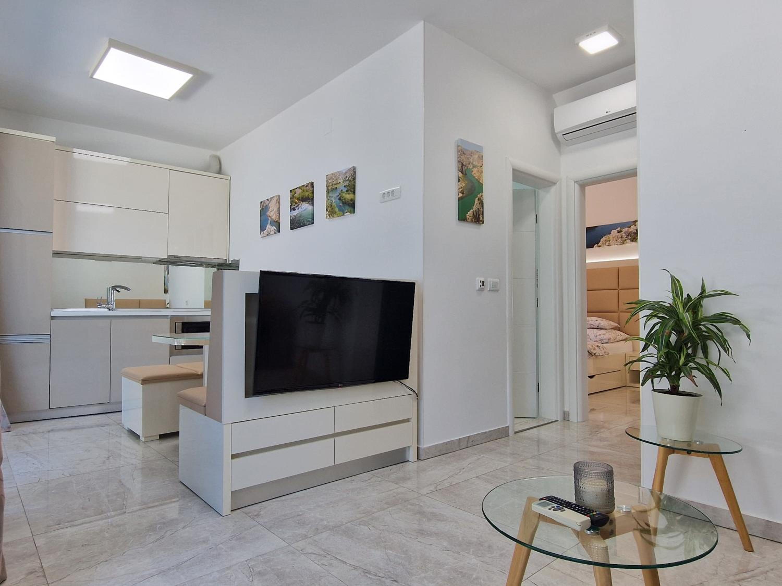 One-Bedroom Apartment with Sea View - Ground Floor photo 1