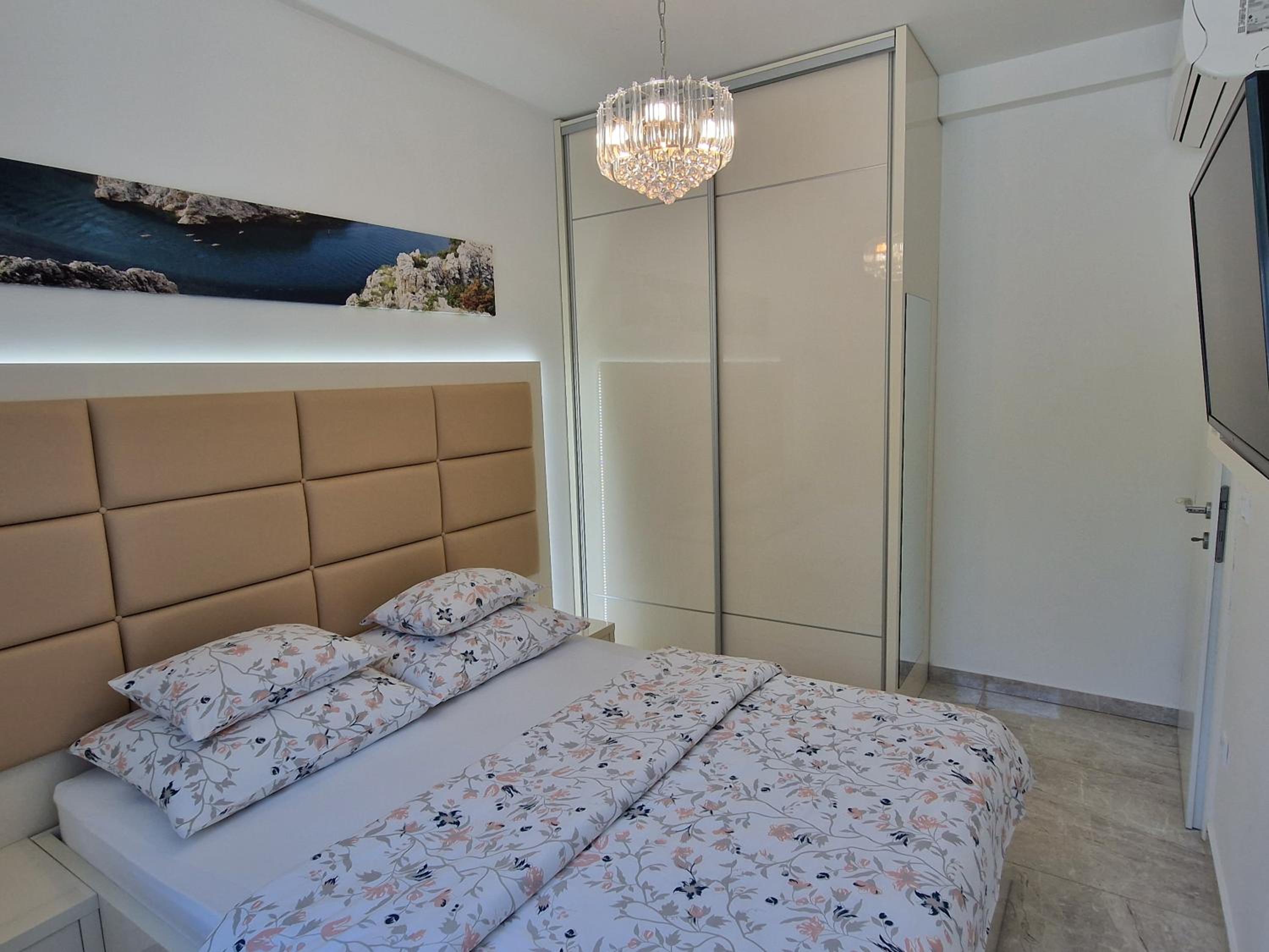 One-Bedroom Apartment with Sea View - Ground Floor photo 2