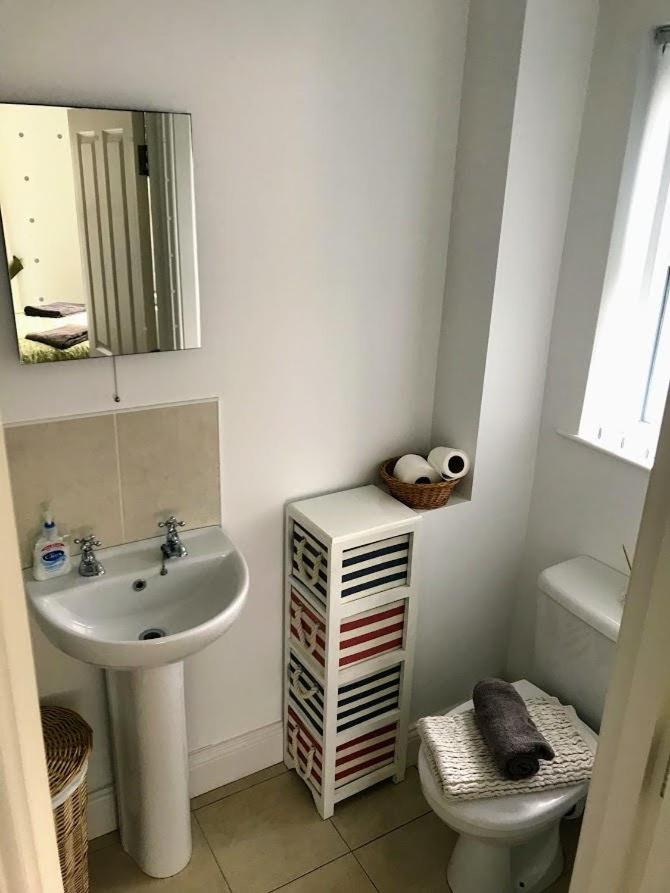 Three-Bedroom Apartment photo 2