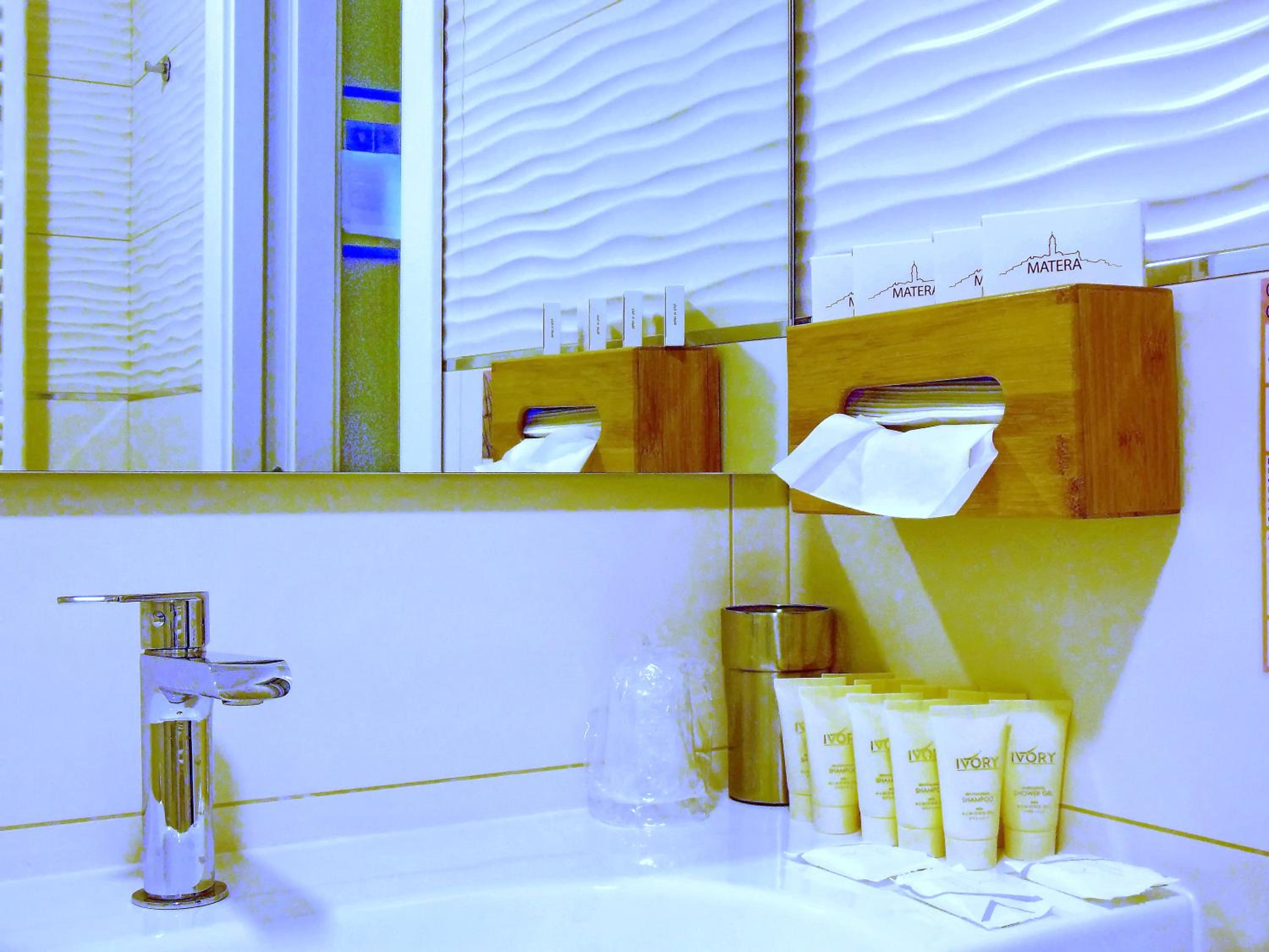 Family Suite - Photo 9