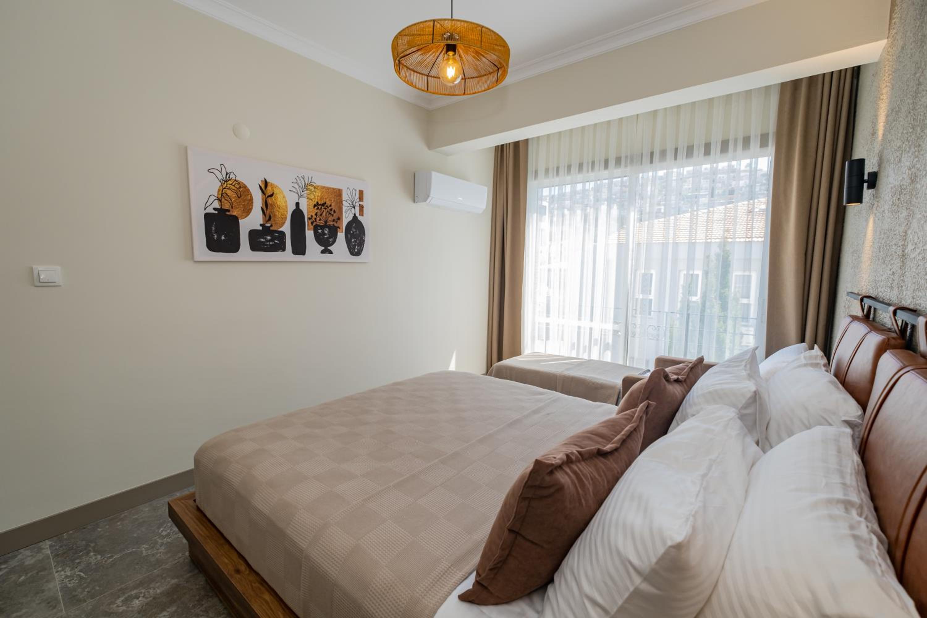 Suite with Garden View photo 1