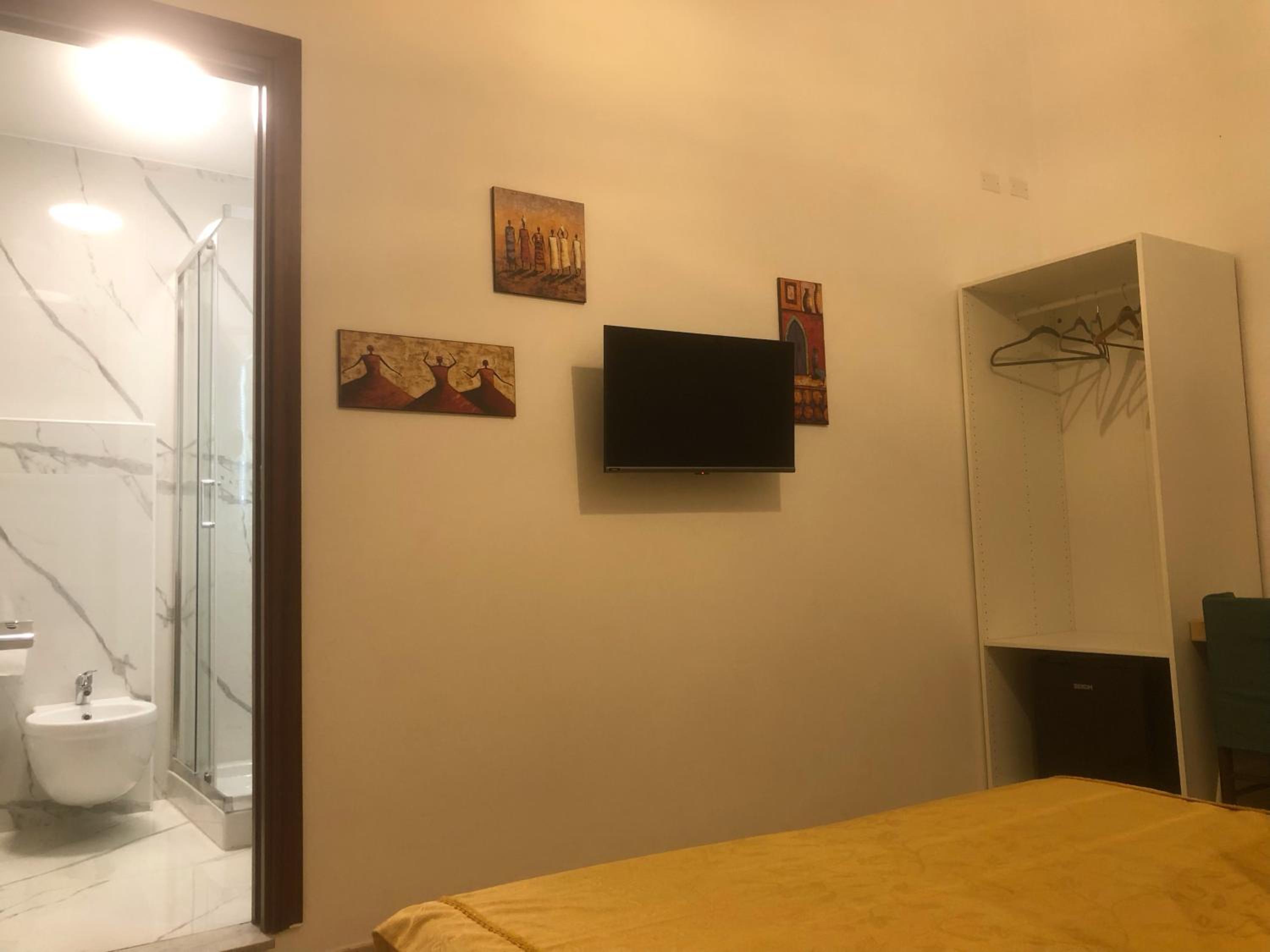 Double Room photo 3