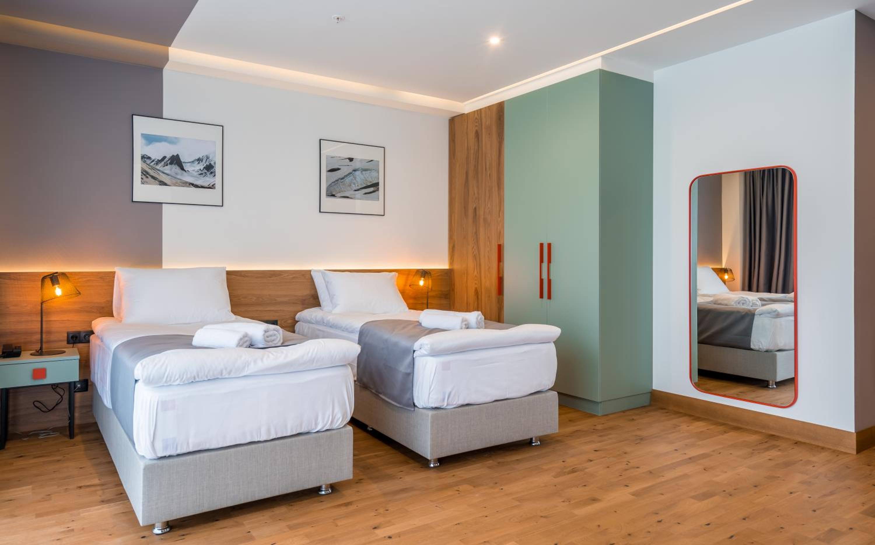 Deluxe Room - Photo 1