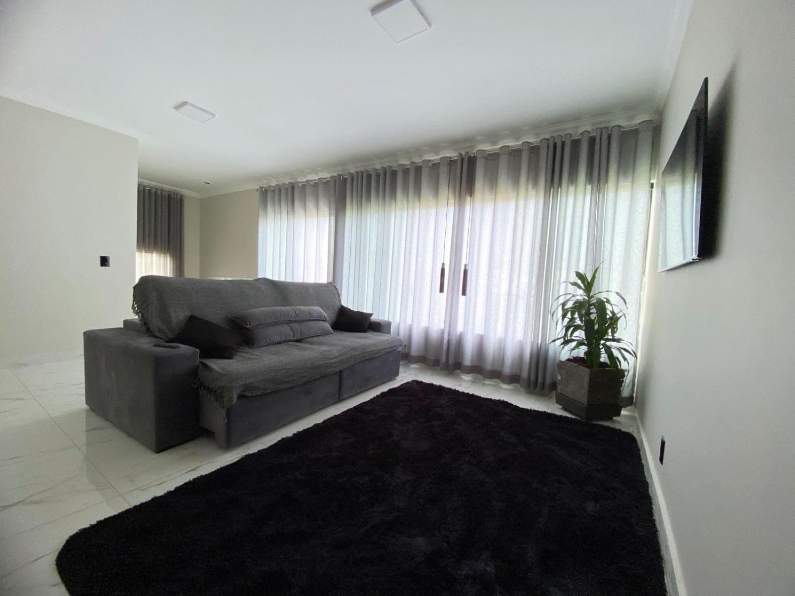 Three-Bedroom House photo 1