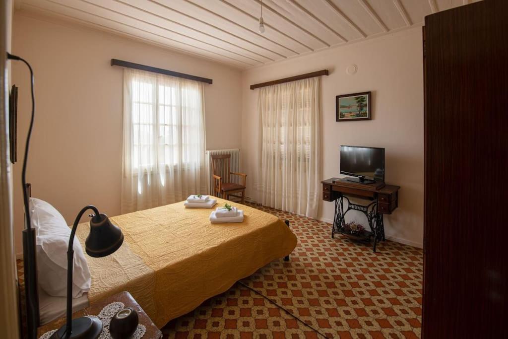 Two-Bedroom House photo 1