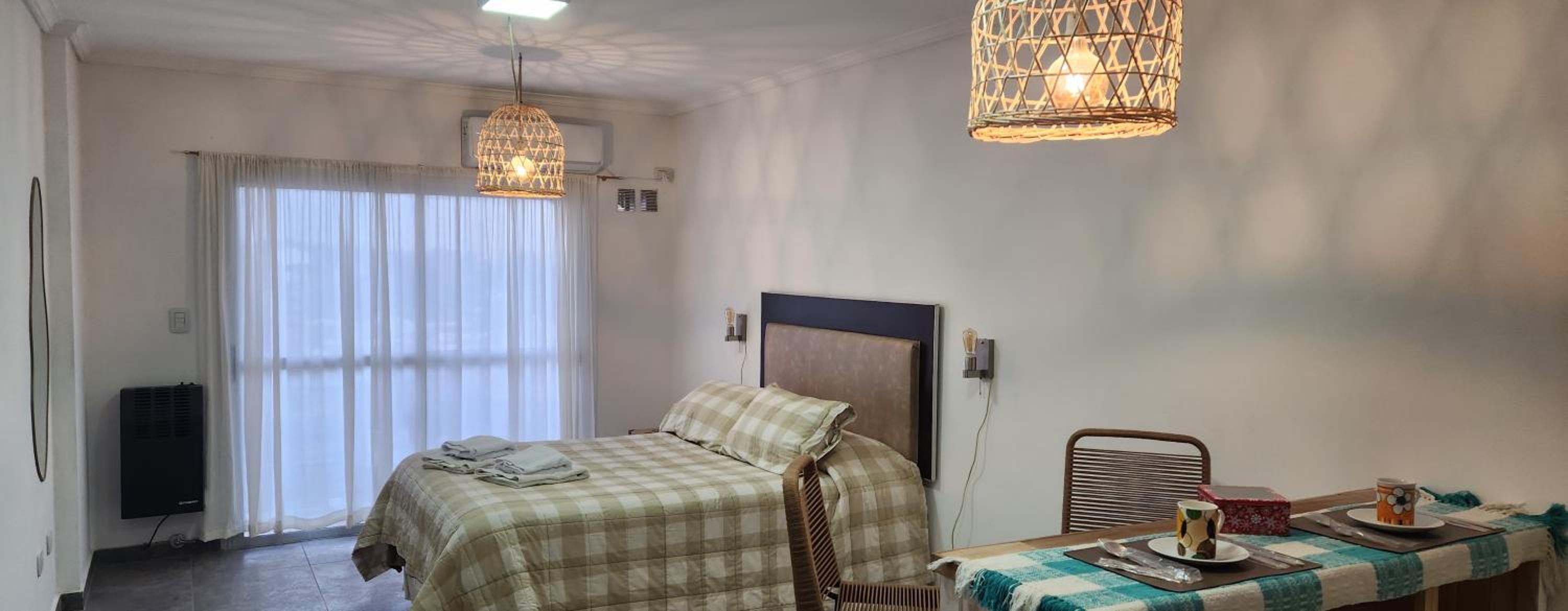 Studio Apartment with One Double Bed photo 3