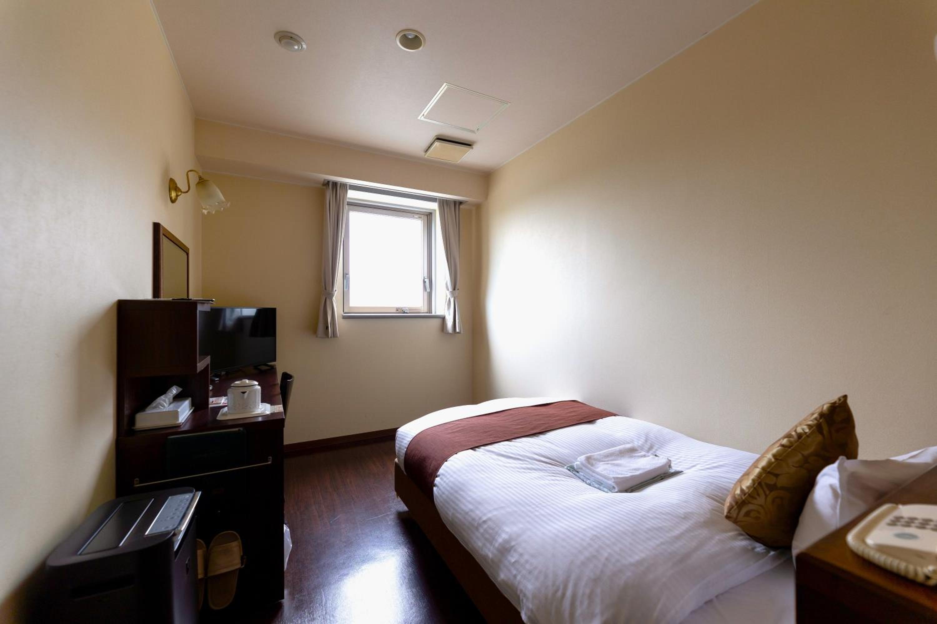 Small Double Room photo 2