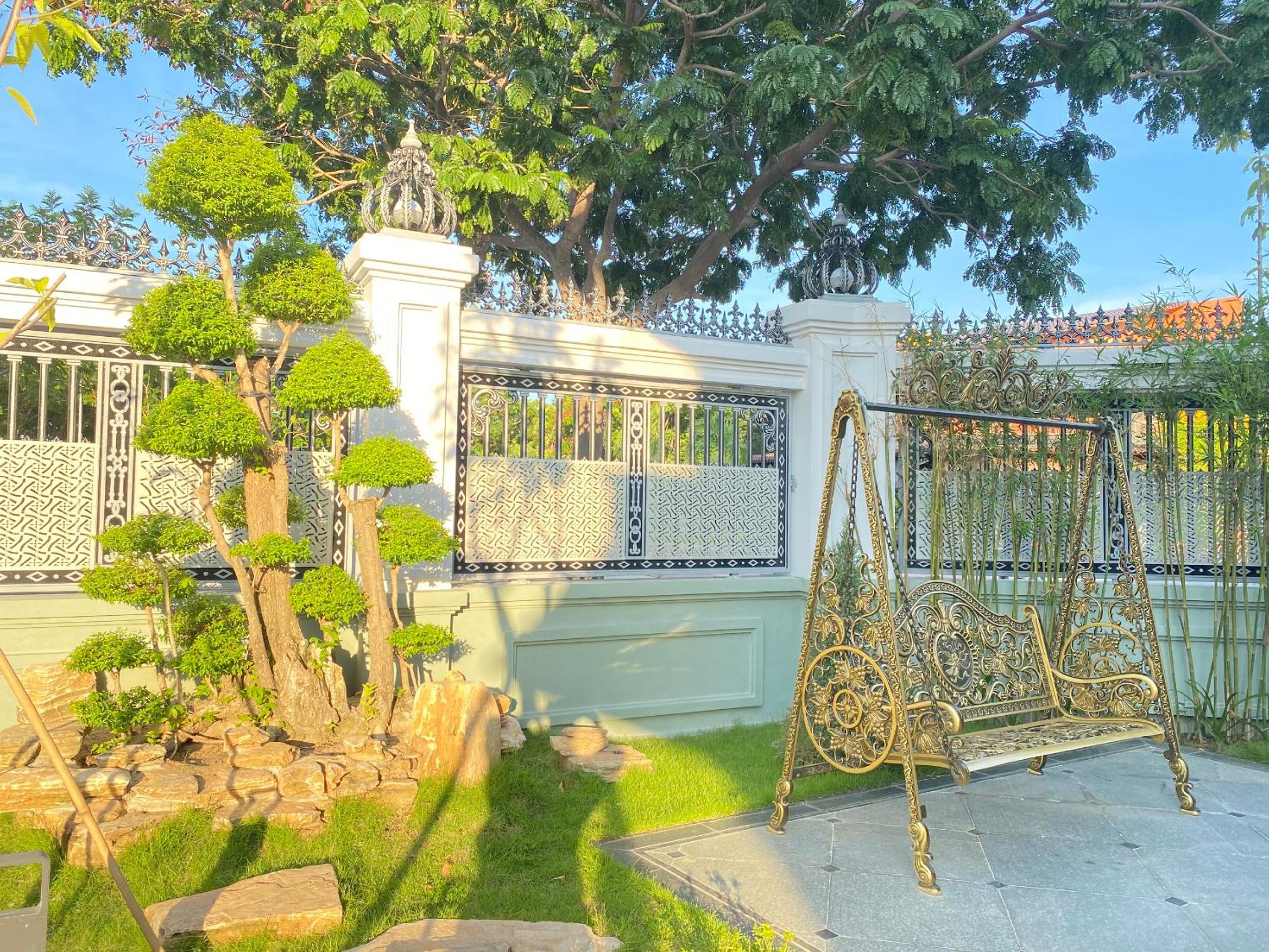 Villa photo 3