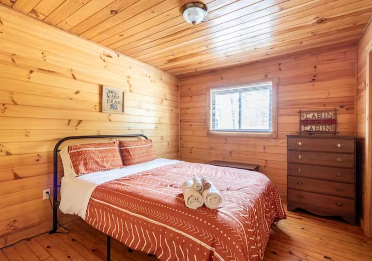 Two-Bedroom House photo 3