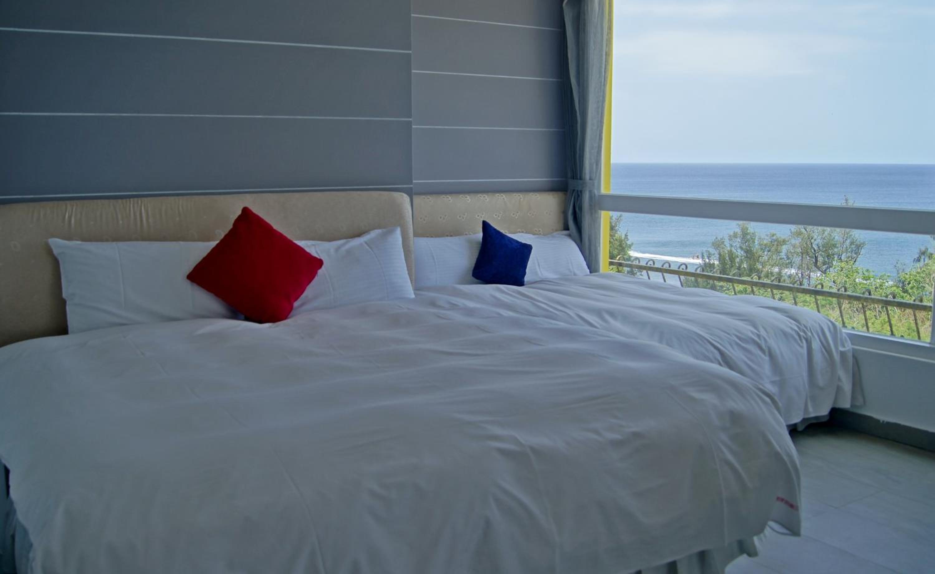 Superior Twin Room with Sea View