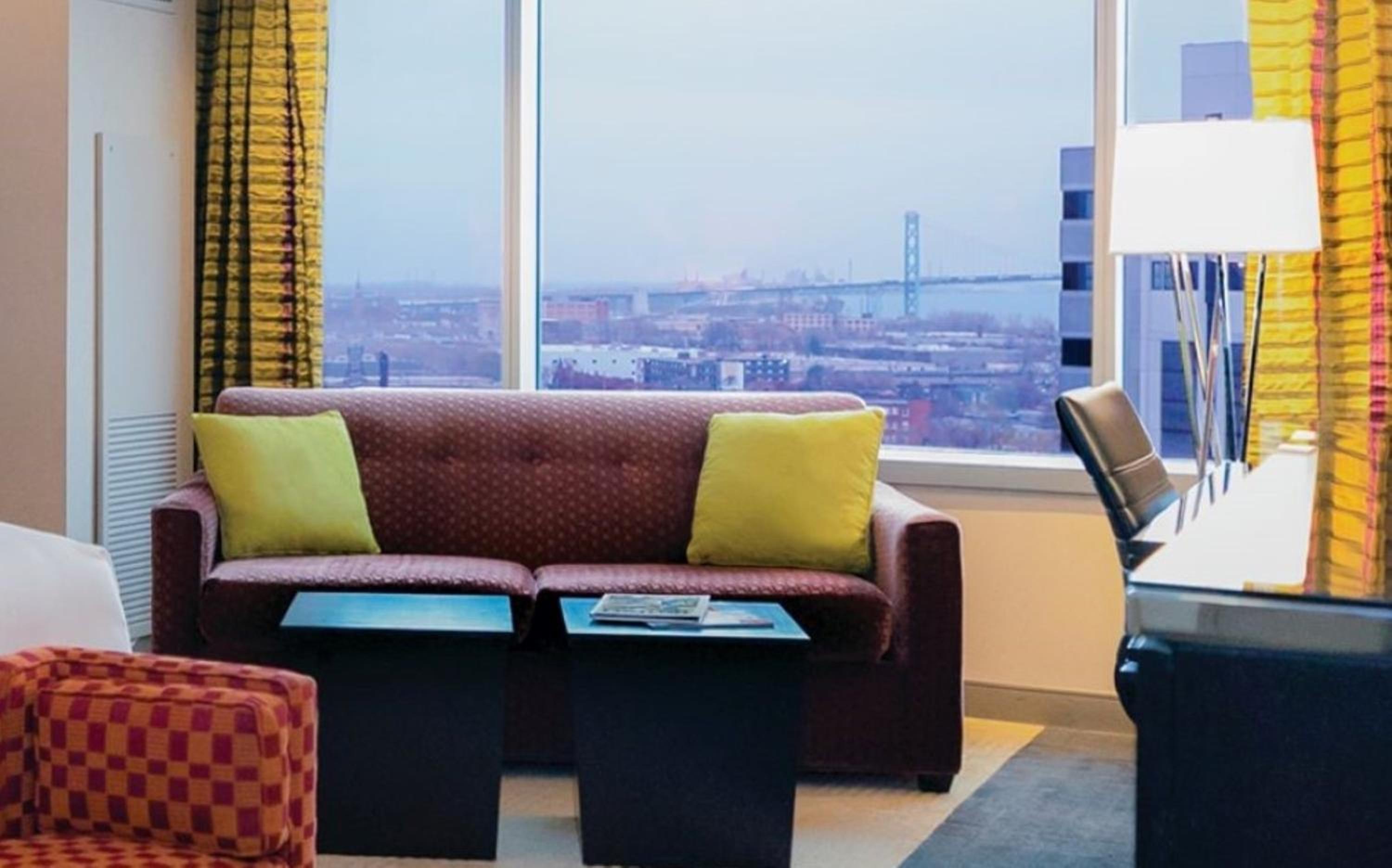 Luxury King Room - Photo 3