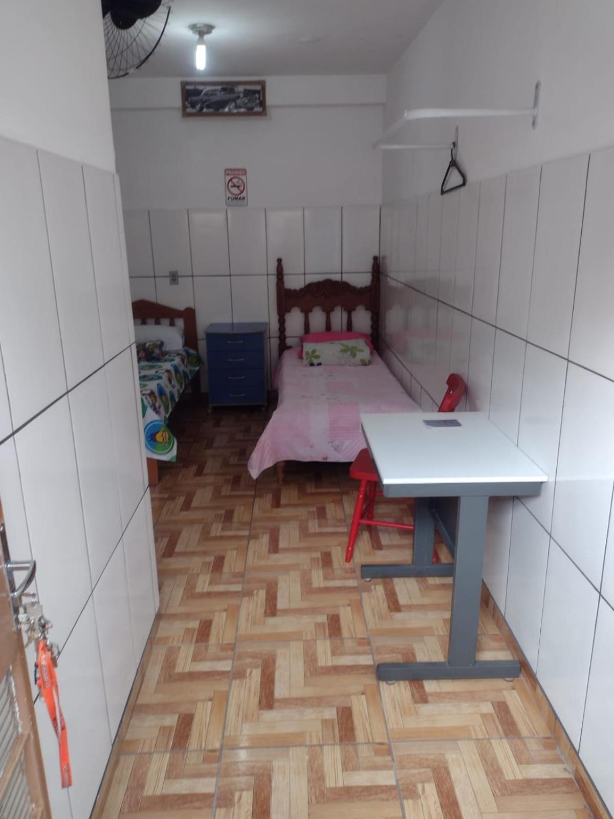 Economy Double Room photo 2