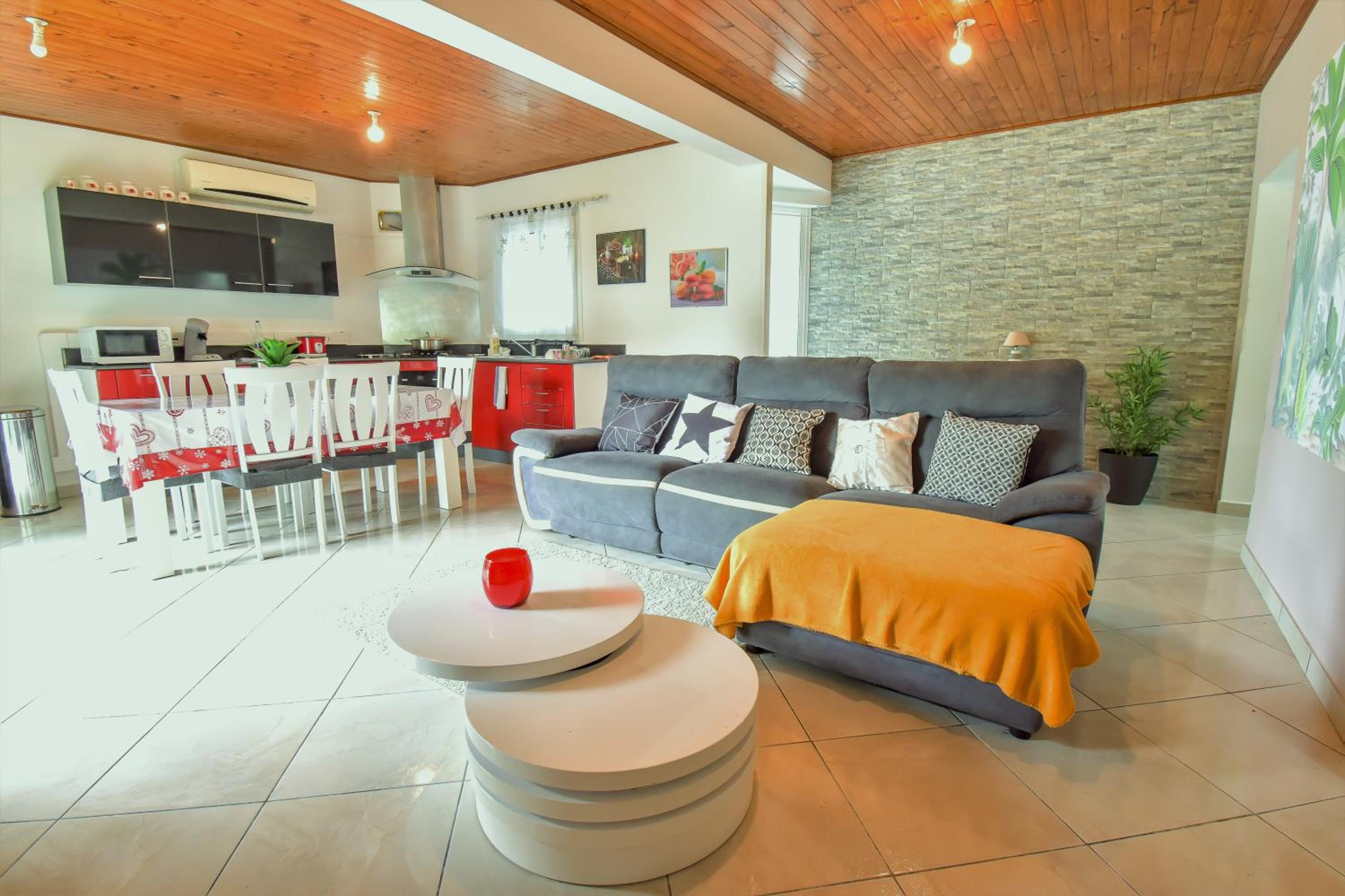 Three-Bedroom House photo 1