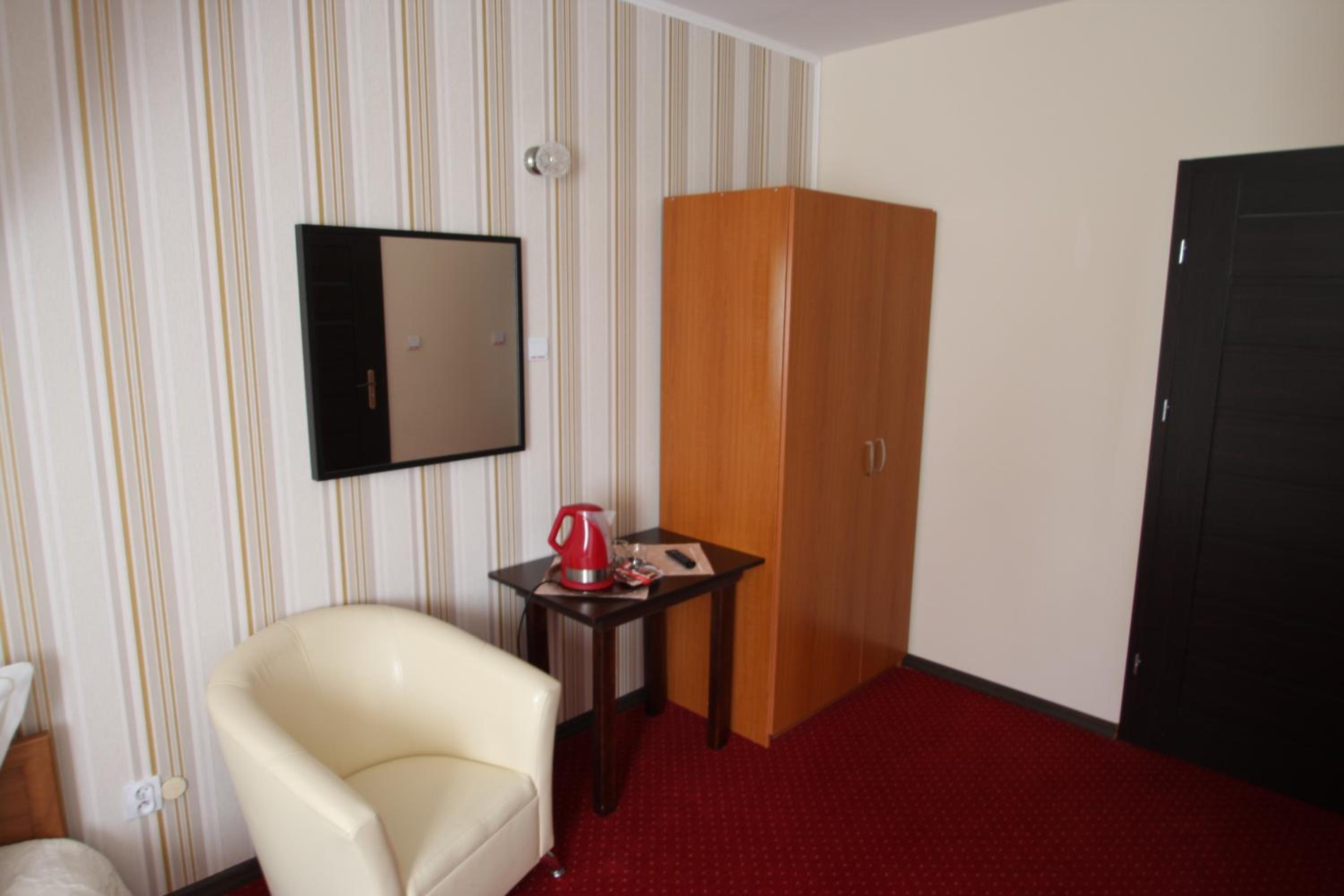 Double Room with Extra Bed - Photo 3