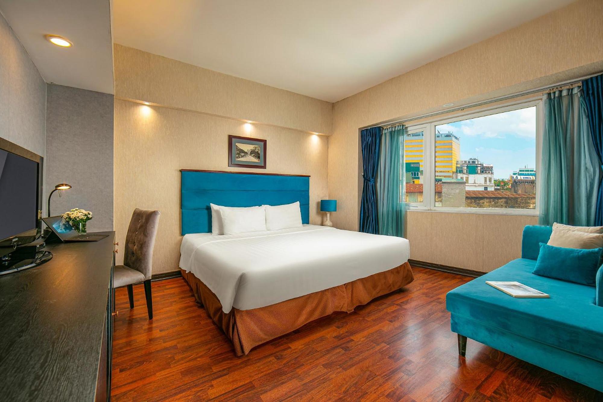 Executive Double or Twin Room with City View