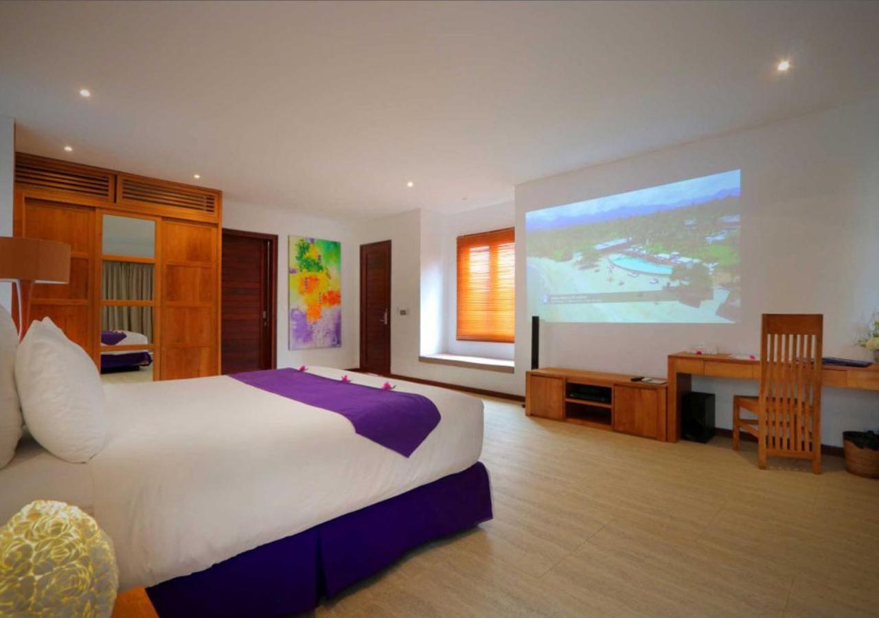 Villa with Private Pool - Photo 4