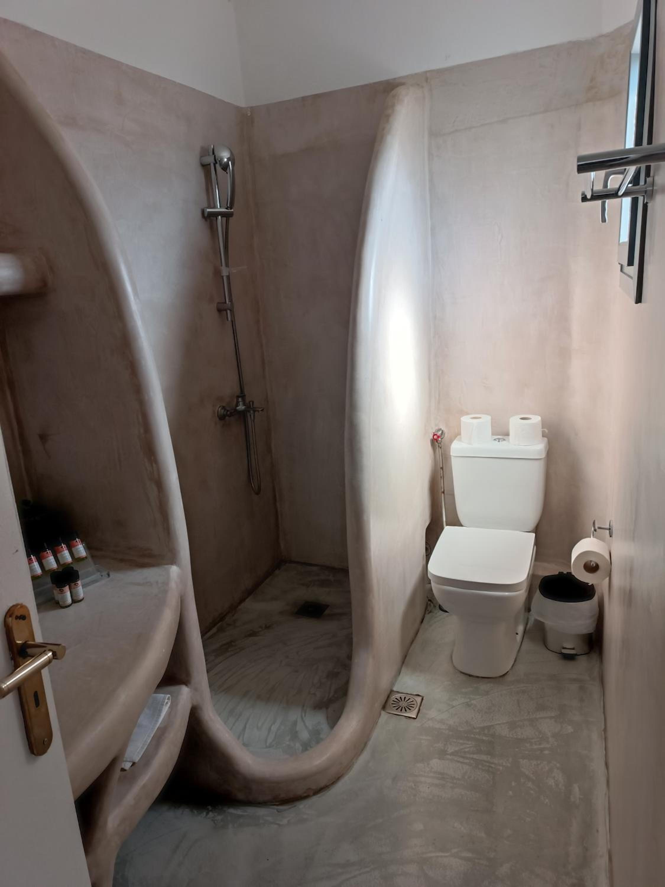 Double Room - Photo 2