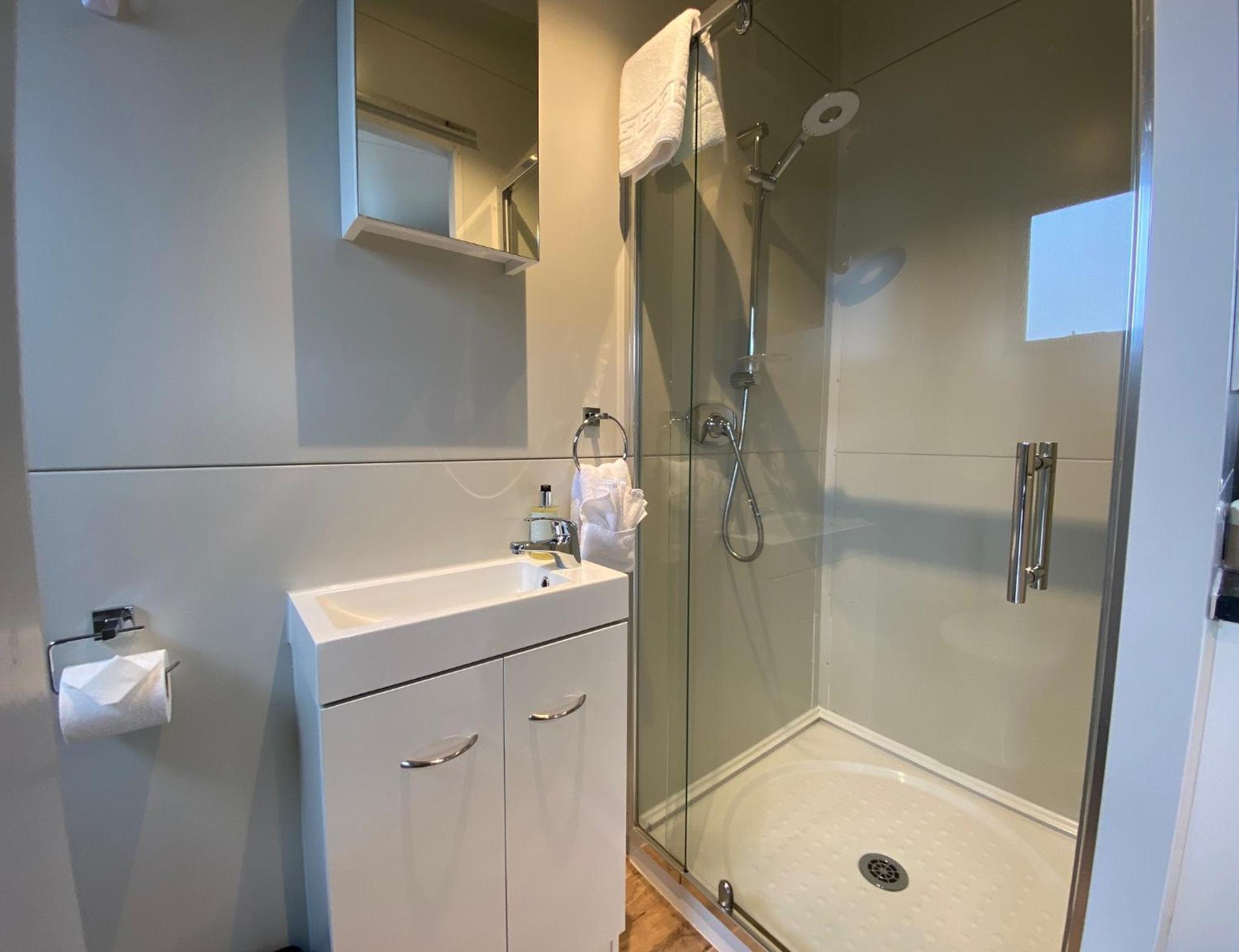 One-Bedroom House photo 2