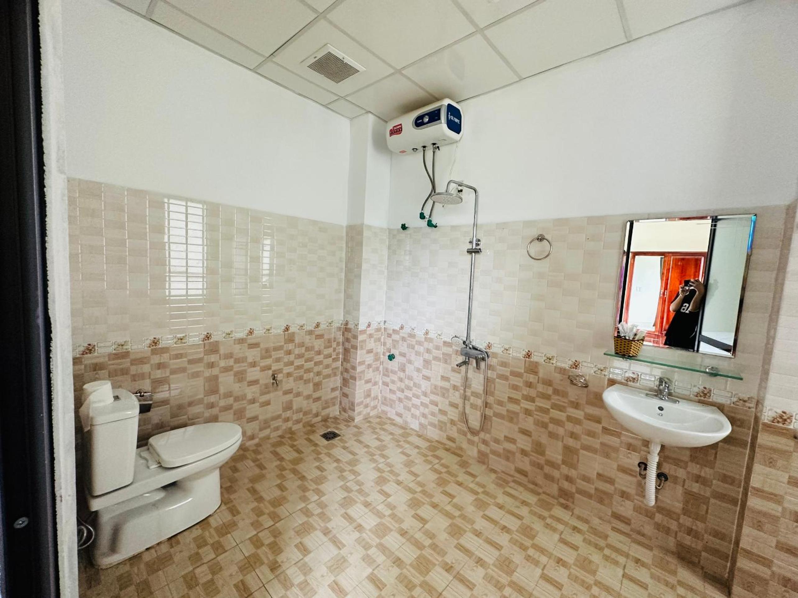 Deluxe Double Room - Photo 7