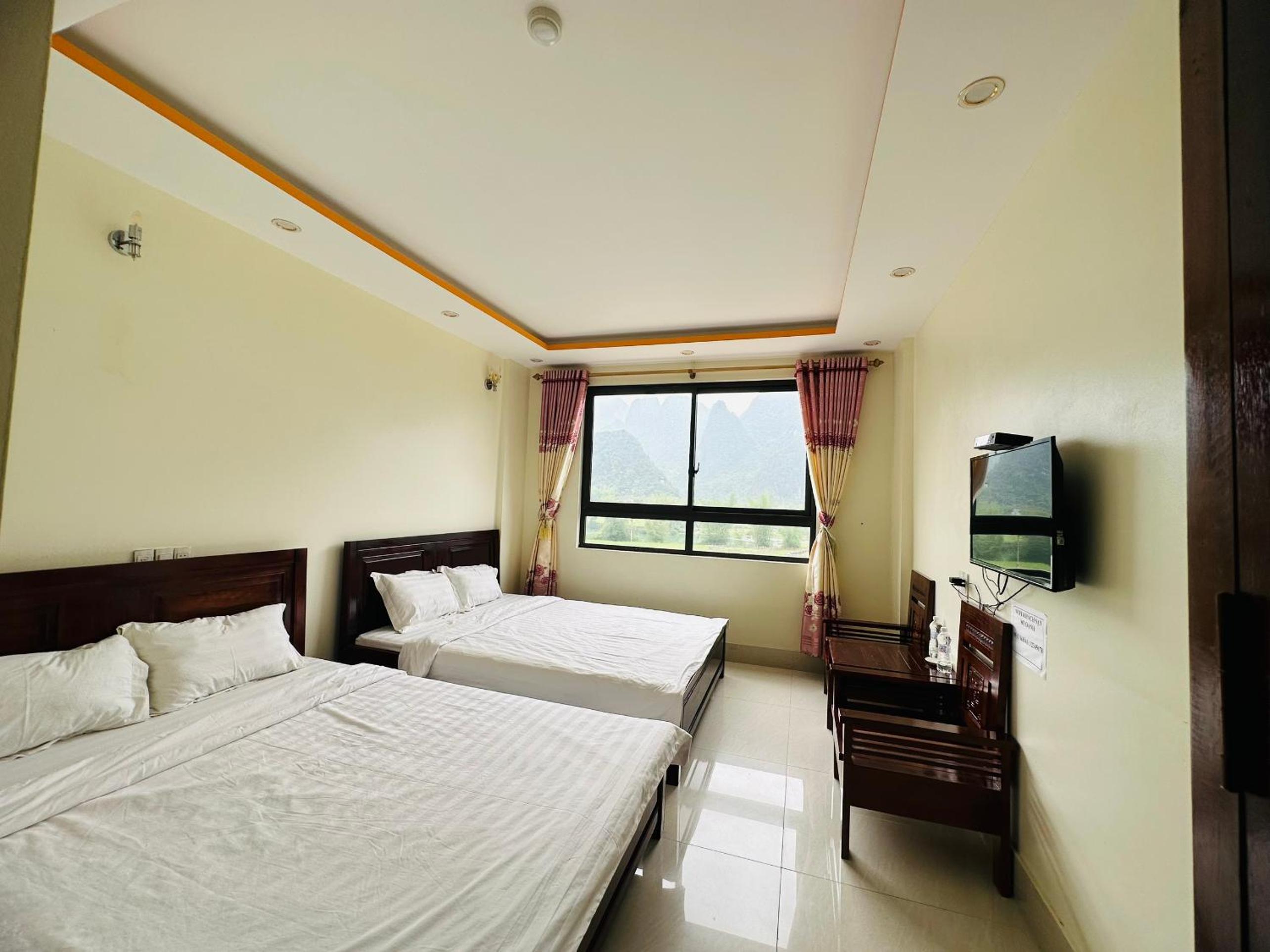 Deluxe Double or Twin Room with Mountain View - Photo 5