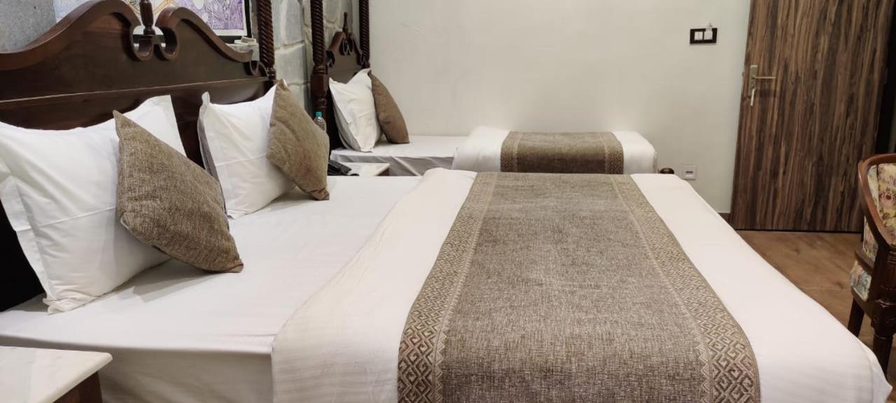 Deluxe Triple Room - Photo 5