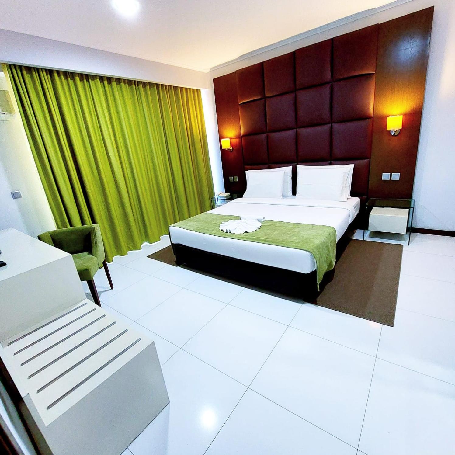 Presidential Suite photo 3