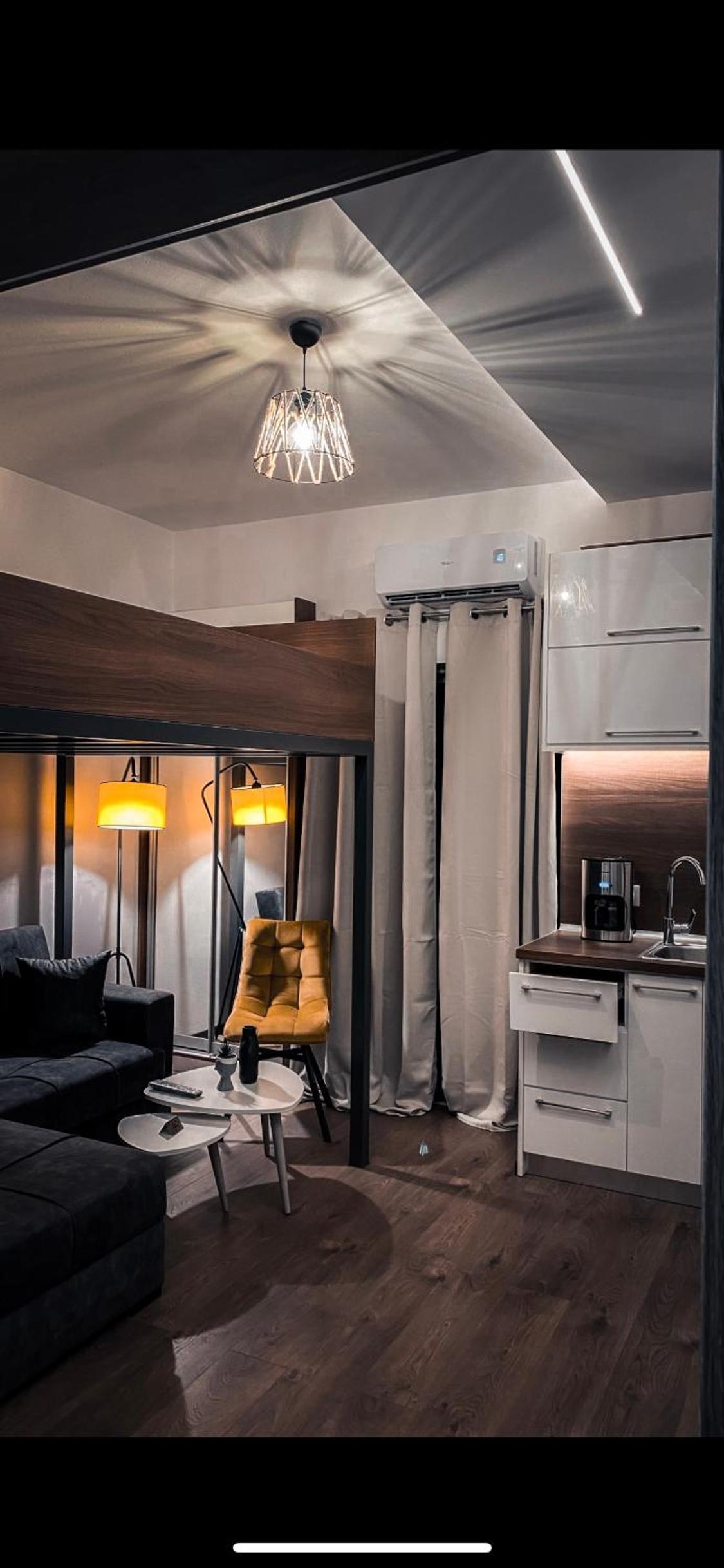 Studio Apartment