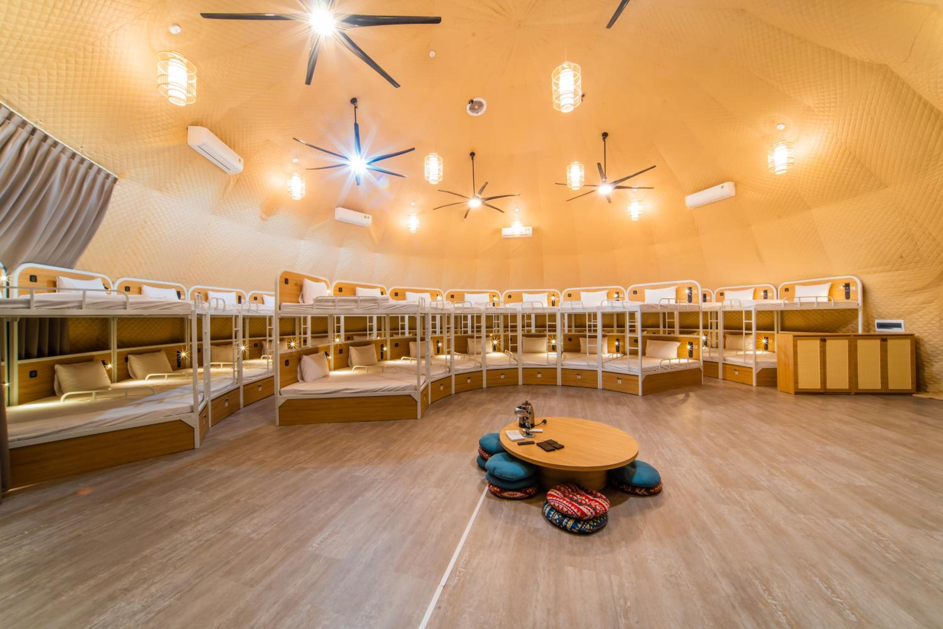 Mixed Dormitory Room