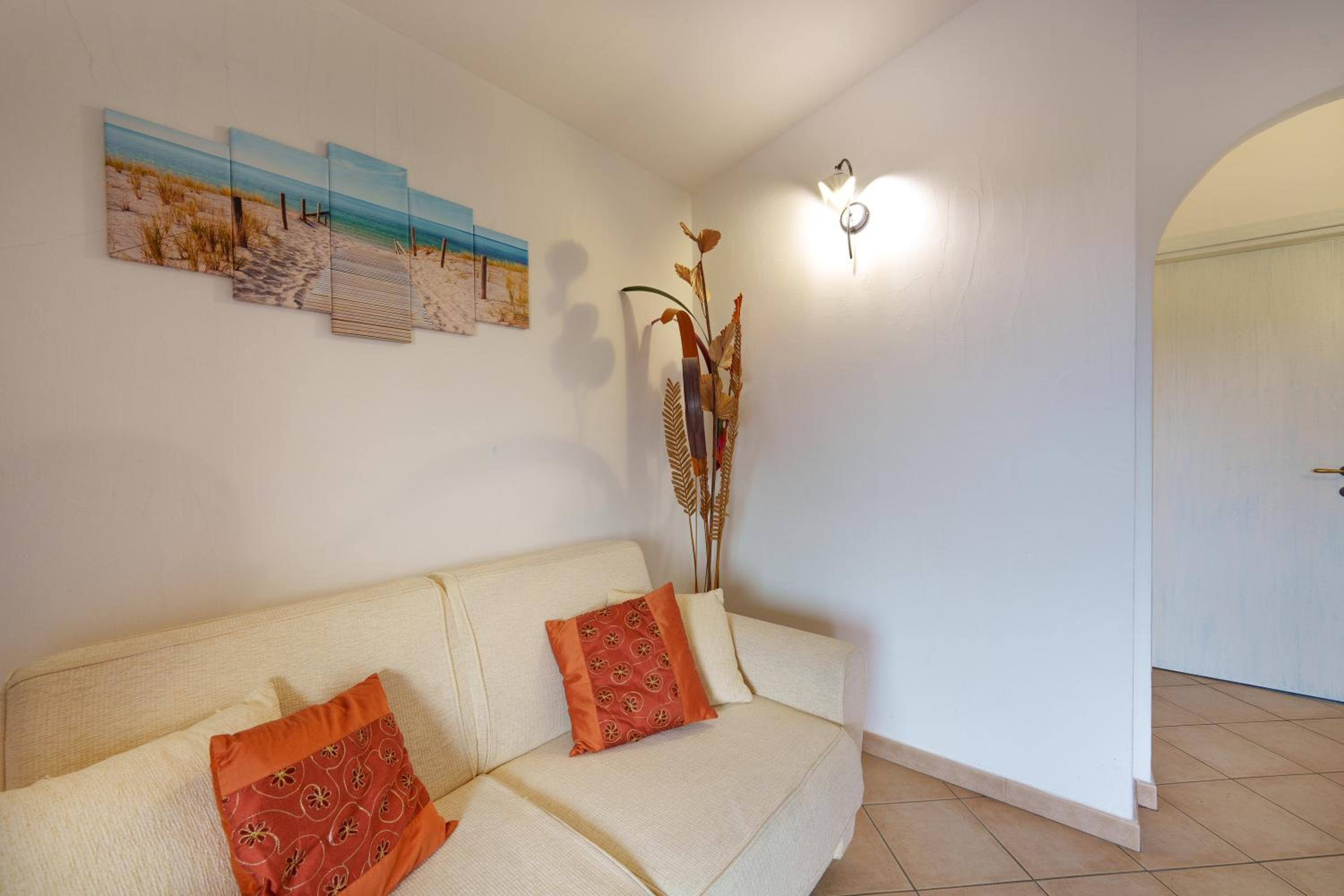 Superior One-Bedroom Apartment with Balcony