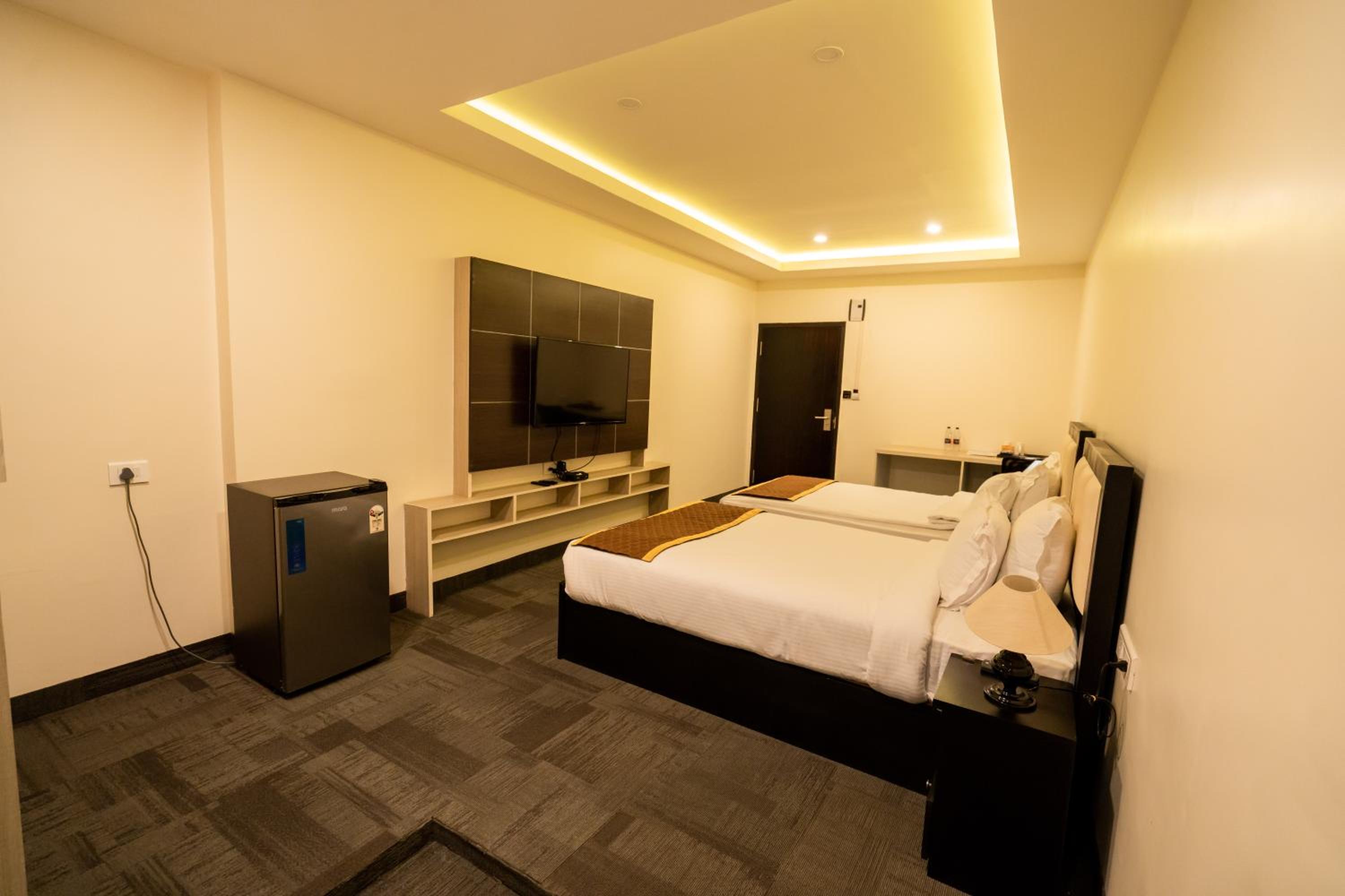 Deluxe Twin Room photo 2