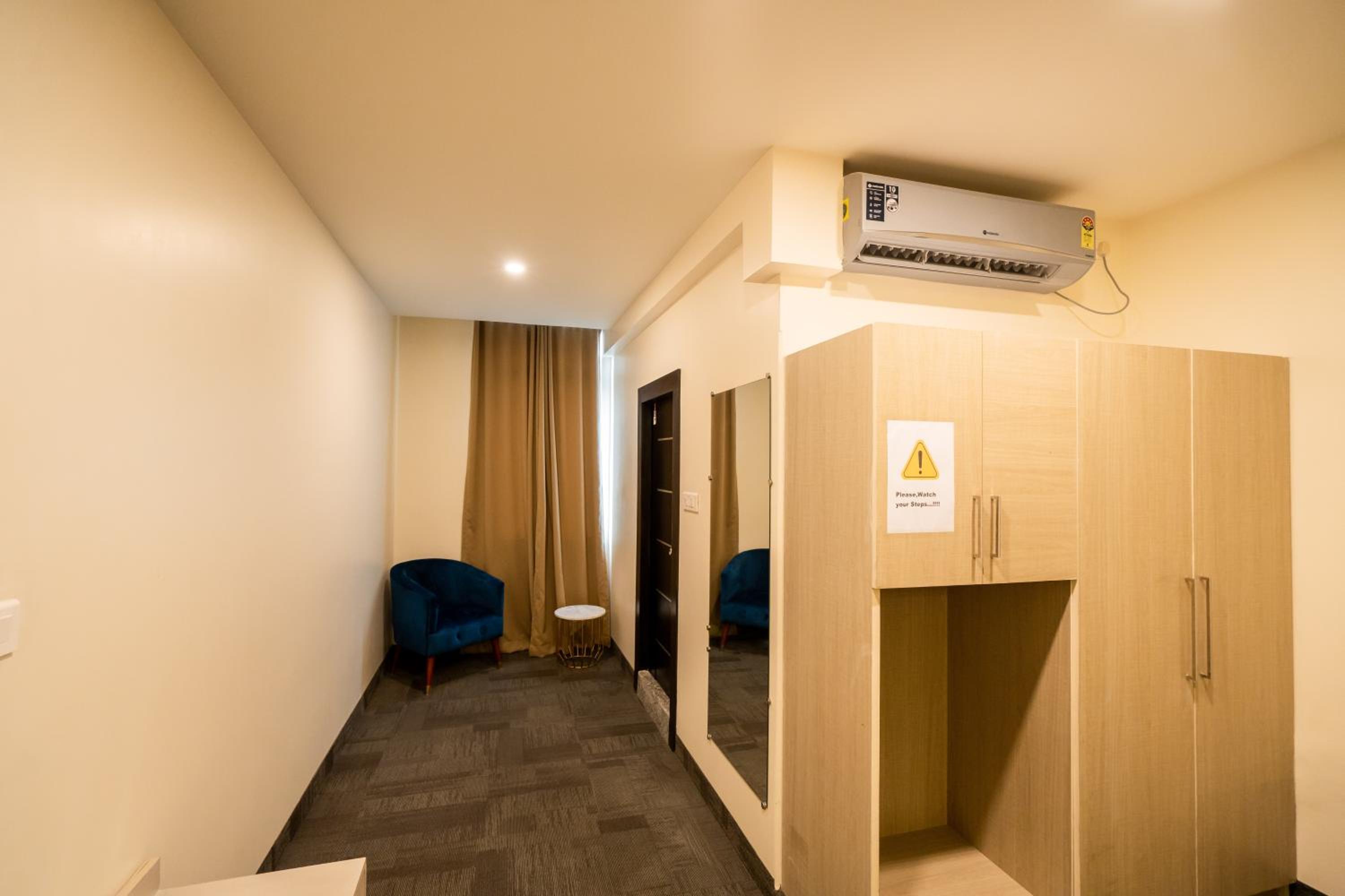 Deluxe Twin Room photo 3