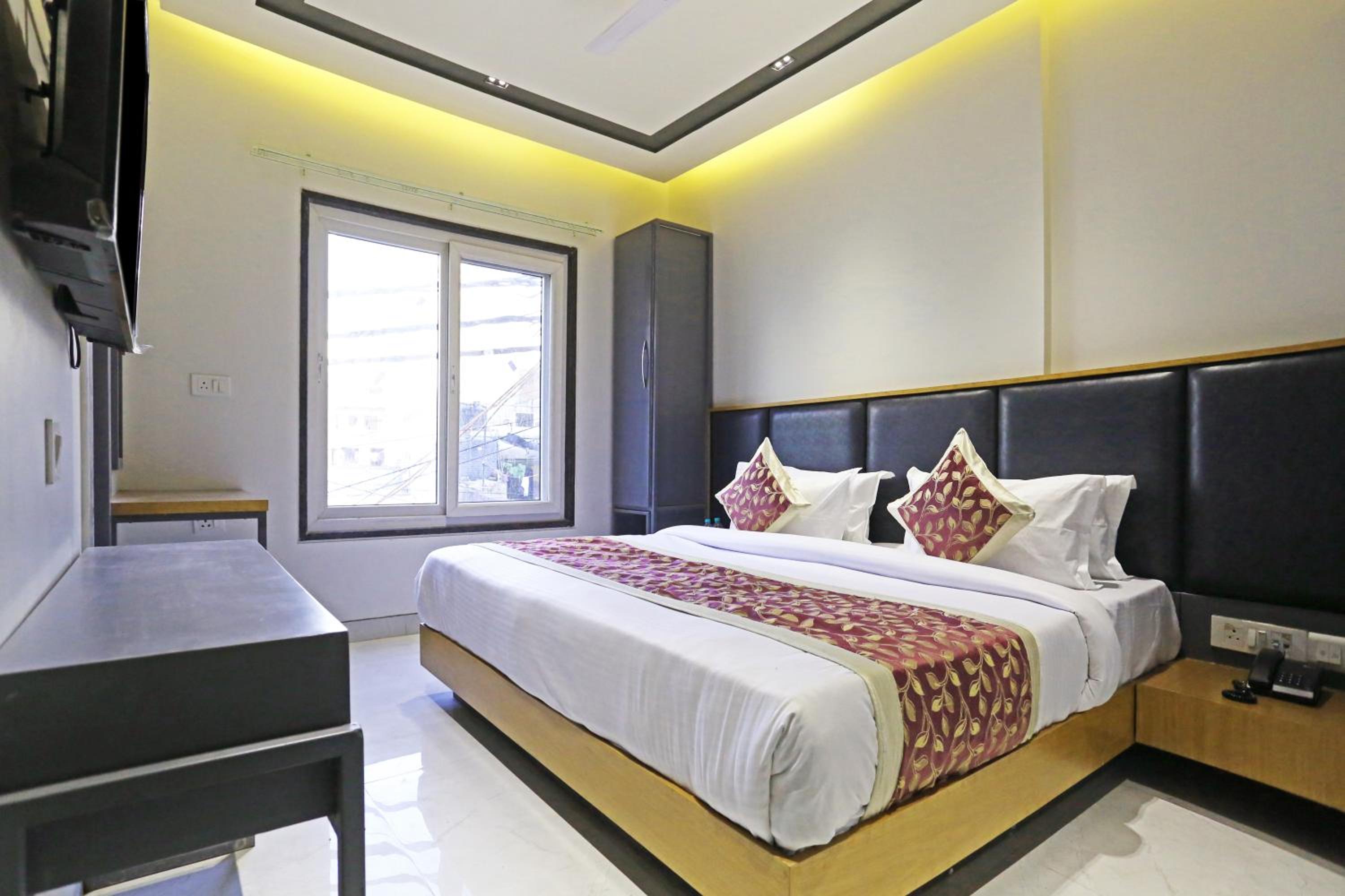 Superior Queen Room