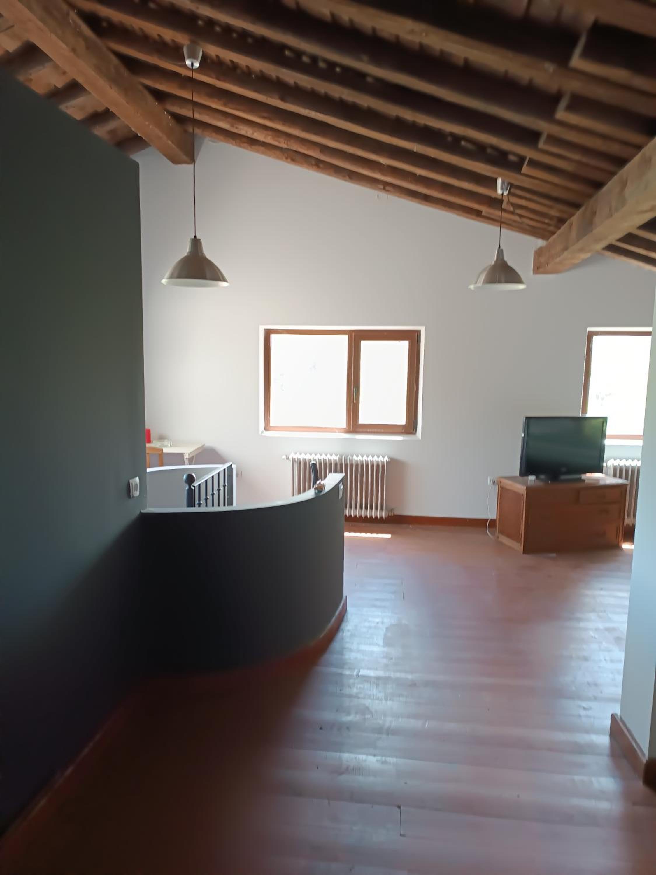 Casa de cuatro habitaciones