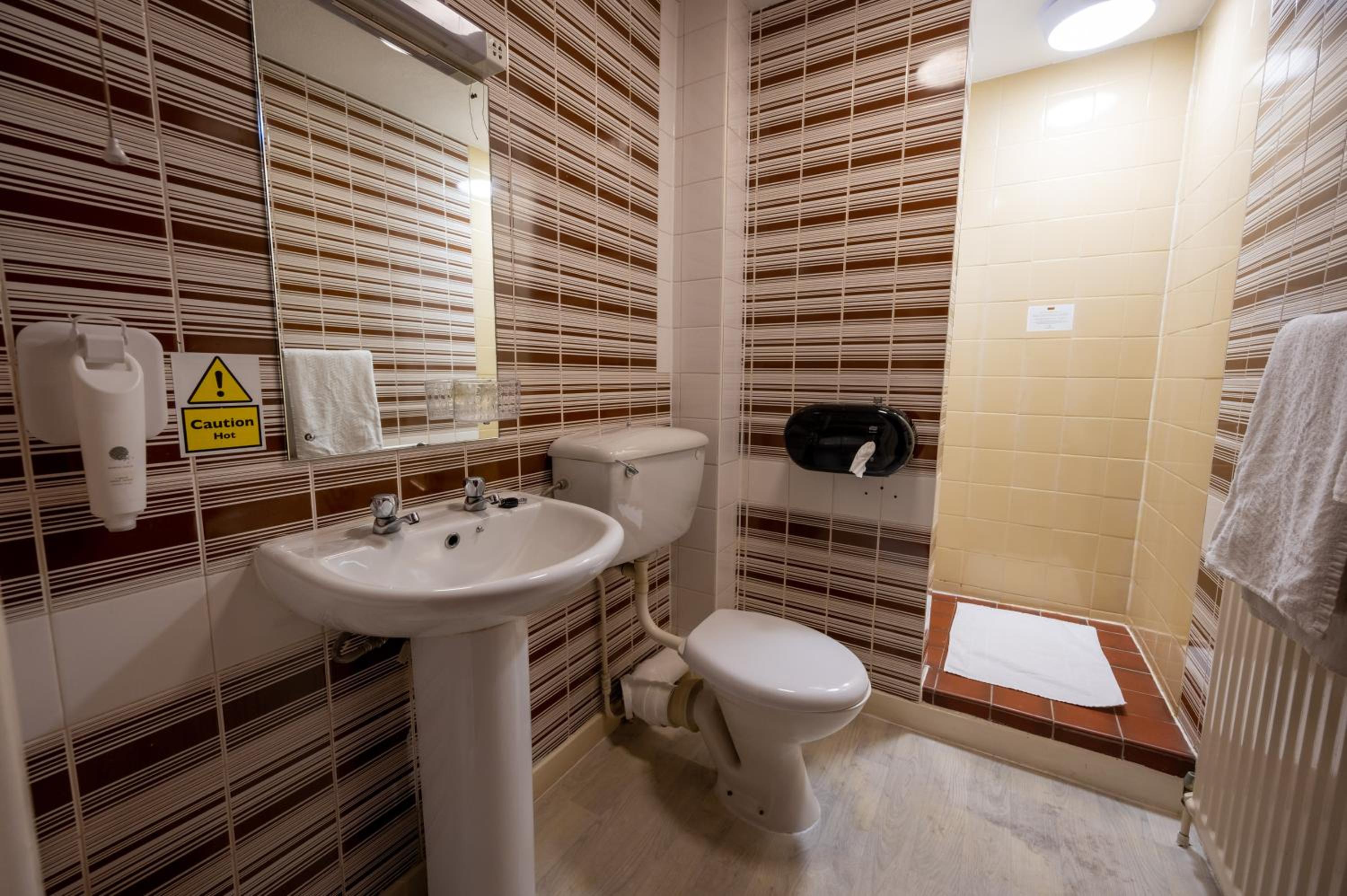 Double Room - Photo 3