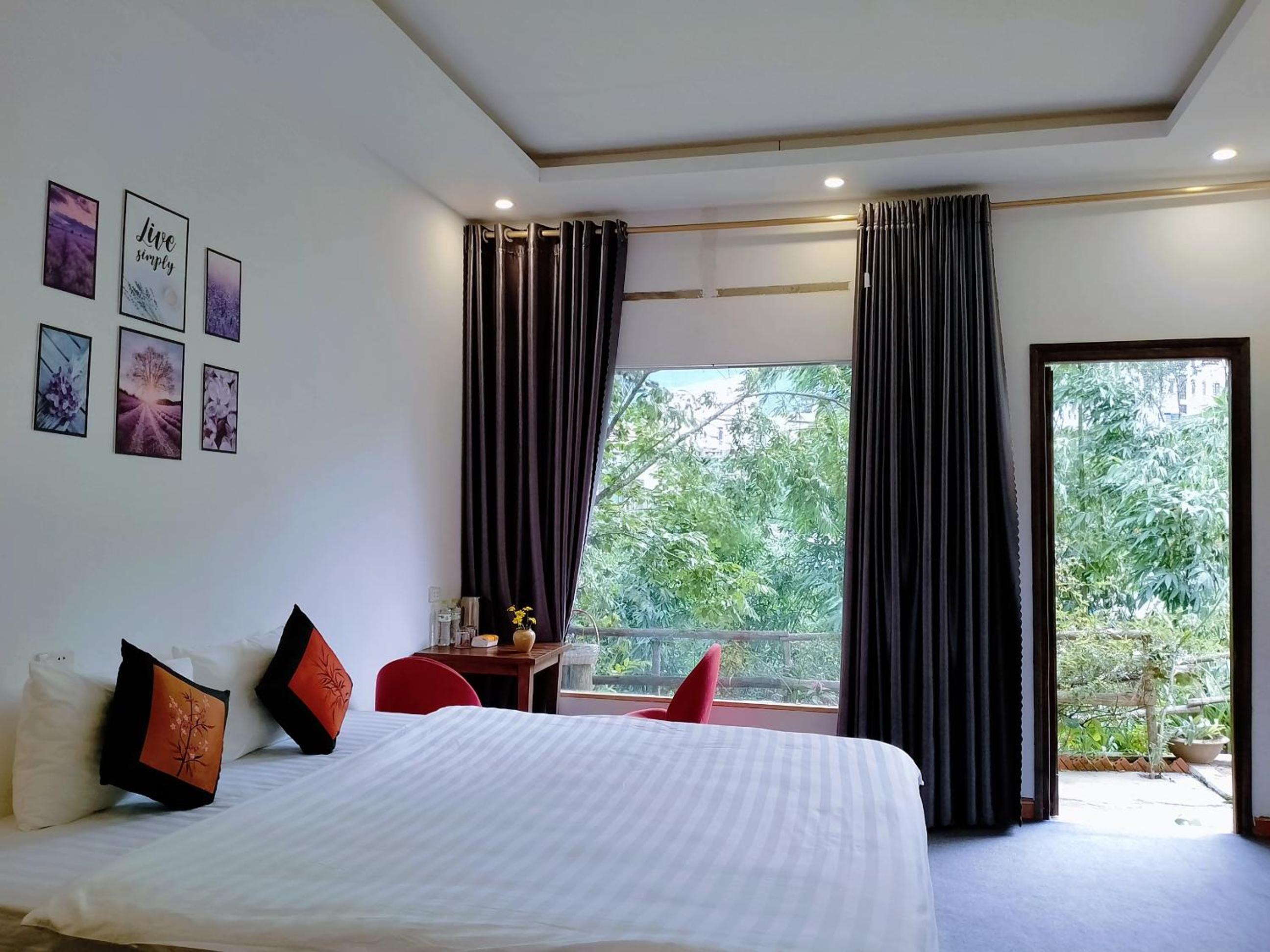 Double Room with Balcony photo 3