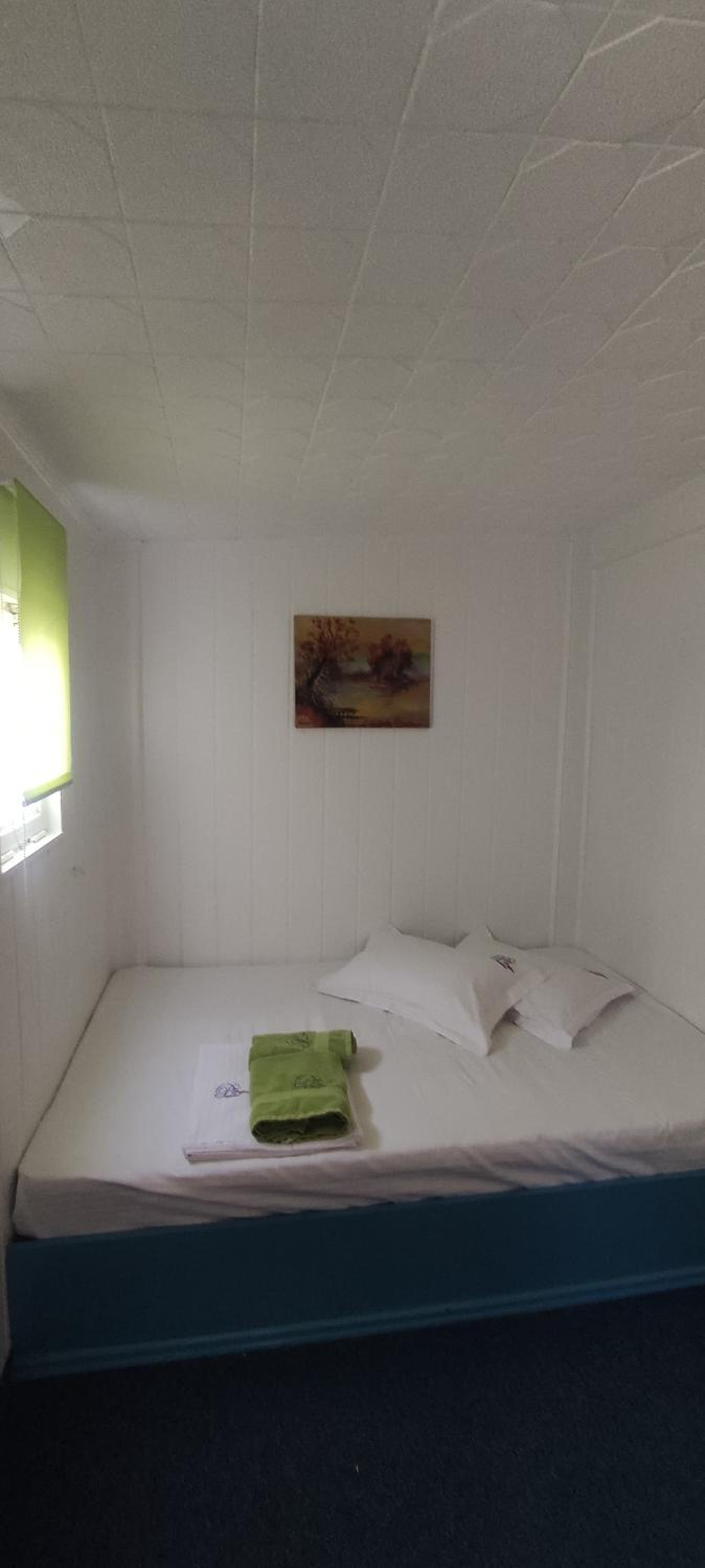 Double Room with Private Bathroom photo 2